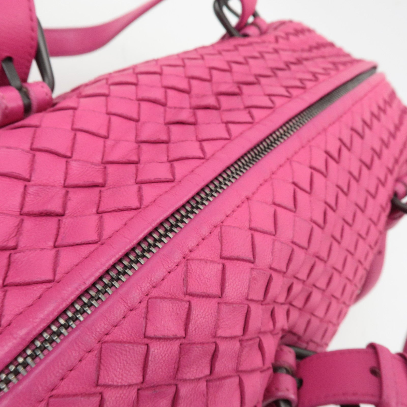 BOTTEGA VENETA Intrecciato Leather Montaigne Shoulder Bag in Pink