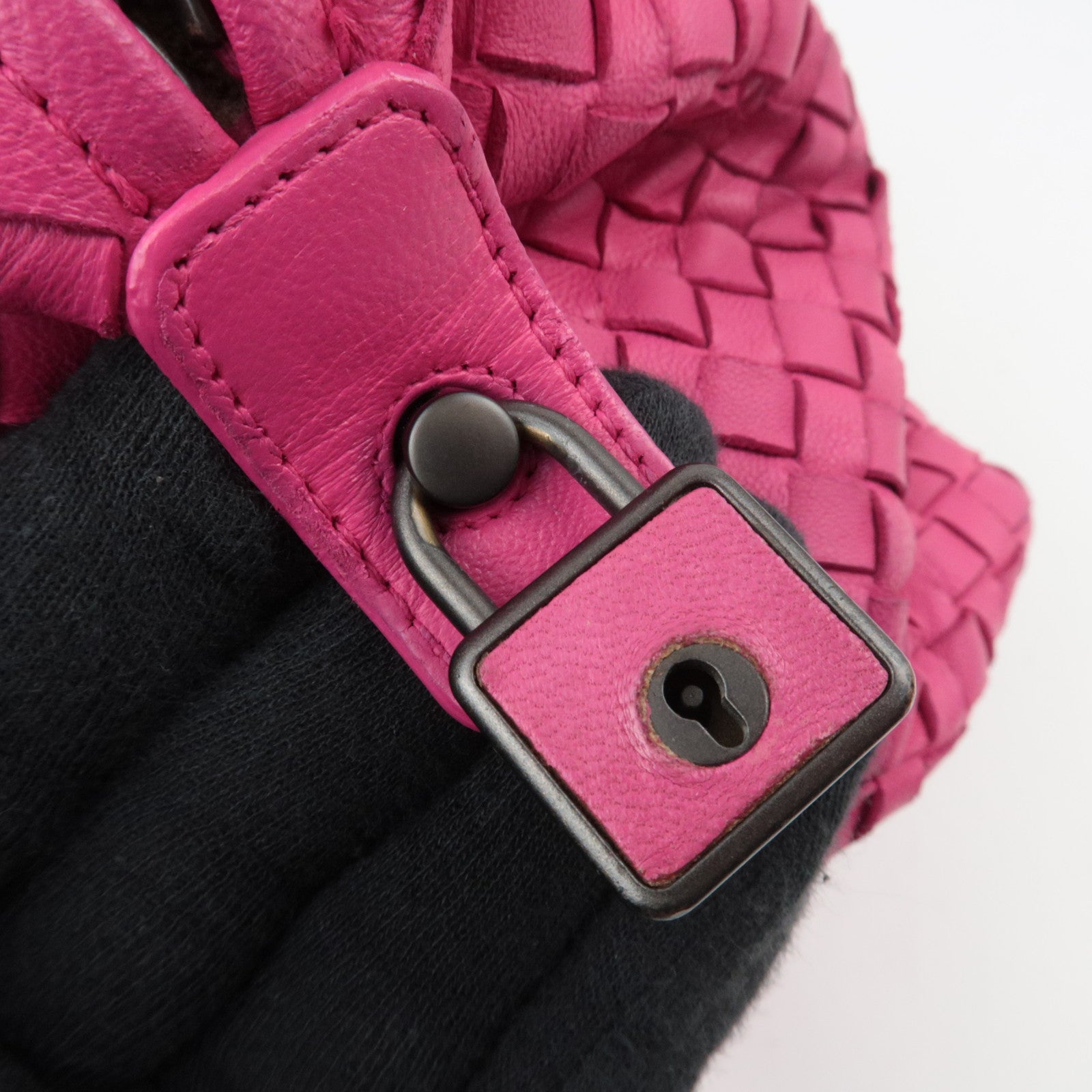 BOTTEGA VENETA Intrecciato Leather Montaigne Shoulder Bag in Pink