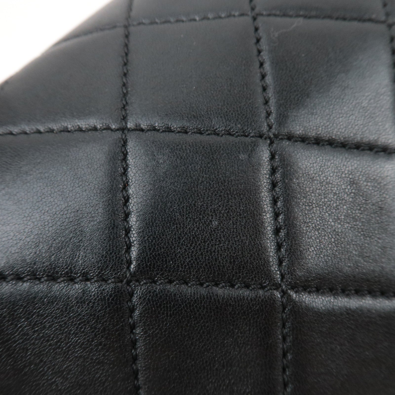 CHANEL Matelasse Red Stitch Chain Shoulder Bag Lambskin Black 23446567