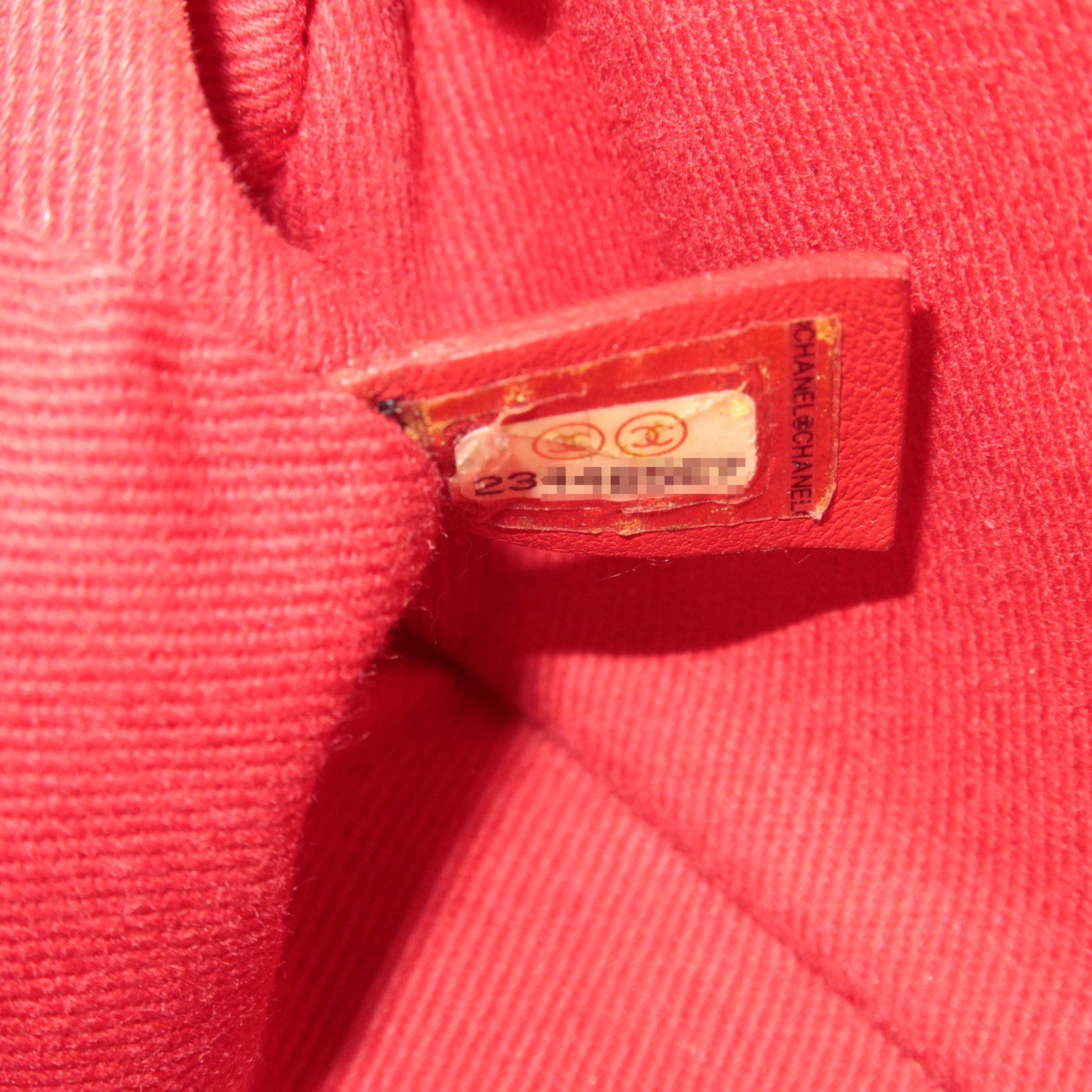 CHANEL Matelasse Red Stitch Chain Shoulder Bag Lambskin Black 23446567