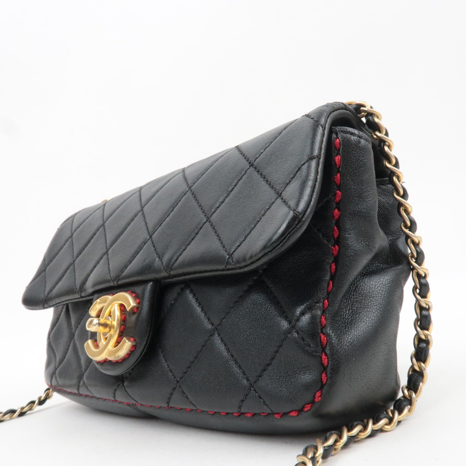 CHANEL Matelasse Red Stitch Chain Shoulder Bag Lambskin Black 23446567