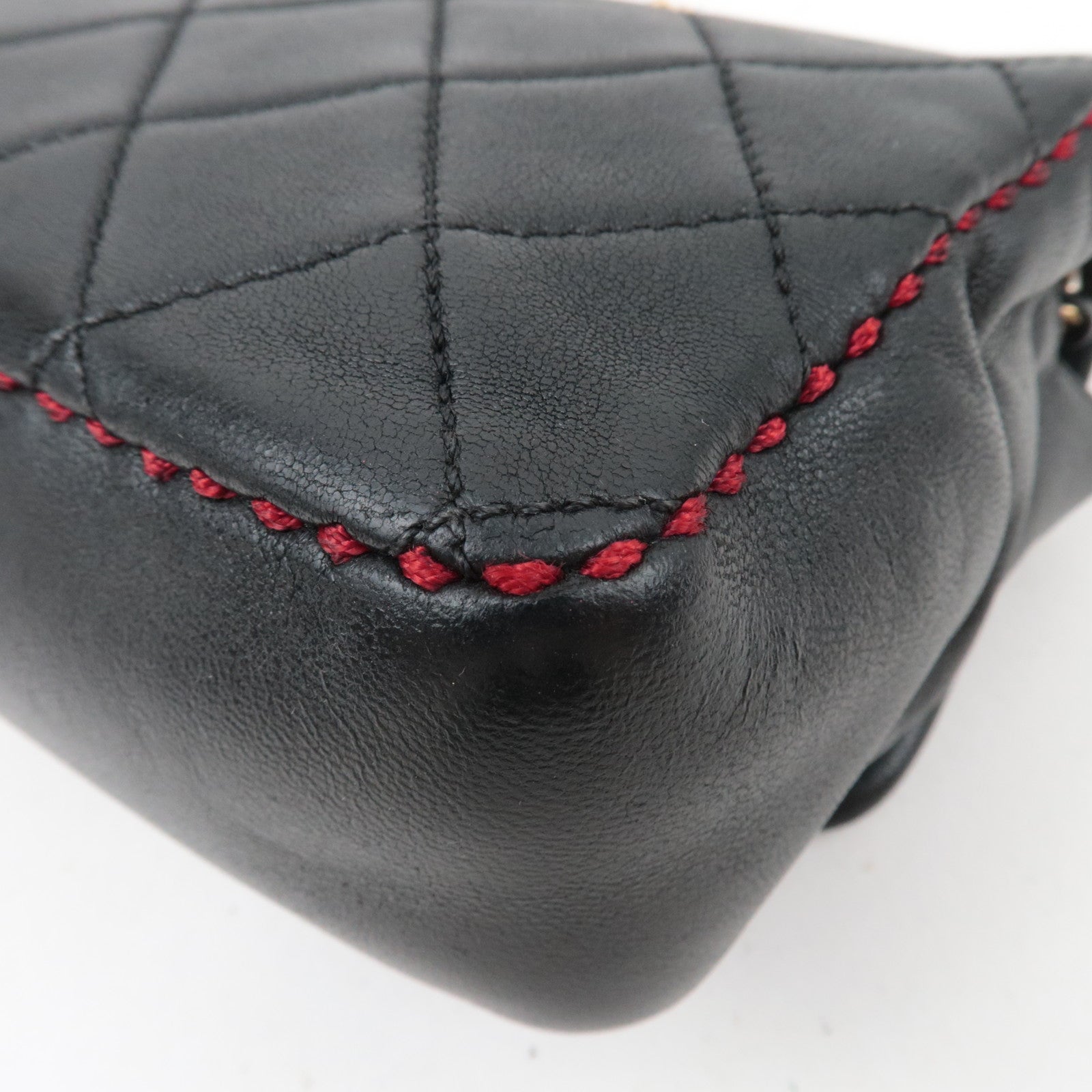 CHANEL Matelasse Red Stitch Chain Shoulder Bag Lambskin Black 23446567