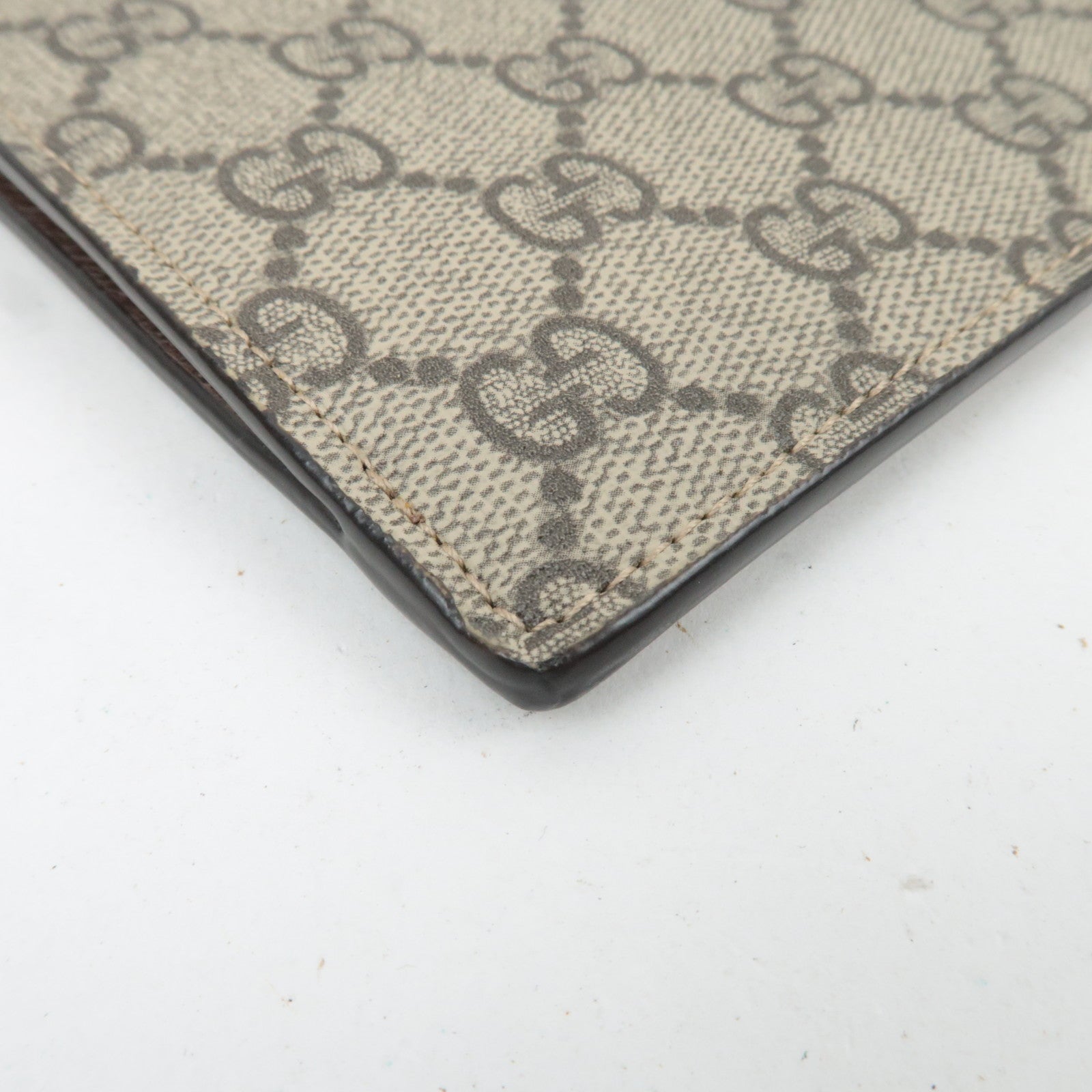 GUCCI Neo Vintage GG Supreme Leather Clutch Bag Beige 473956