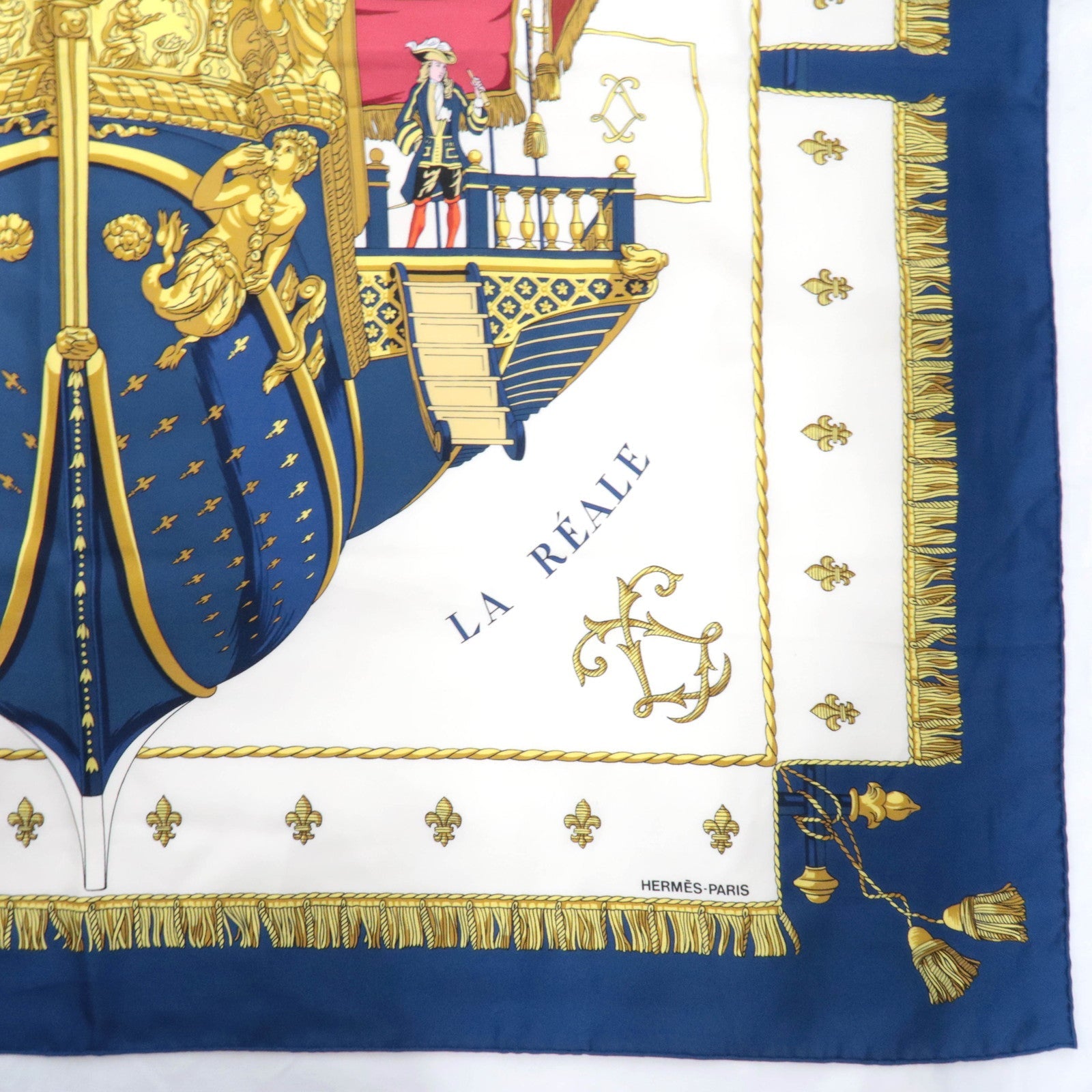 HERMES Carre 90 100% Silk Scarf VUE DU DE CARROSSE LA GALERE LA REALE White Navy