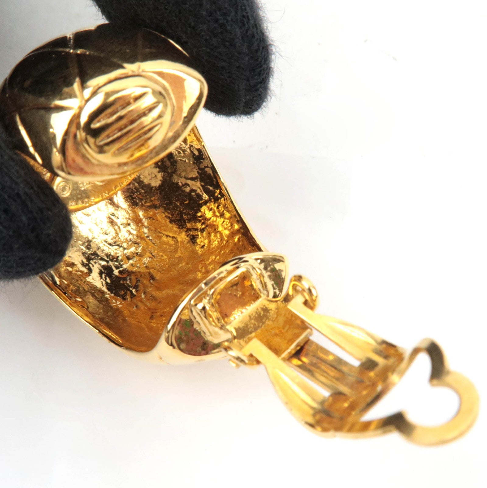 CHANEL Coco Mark Matelasse Earrings 93A Gold Metal