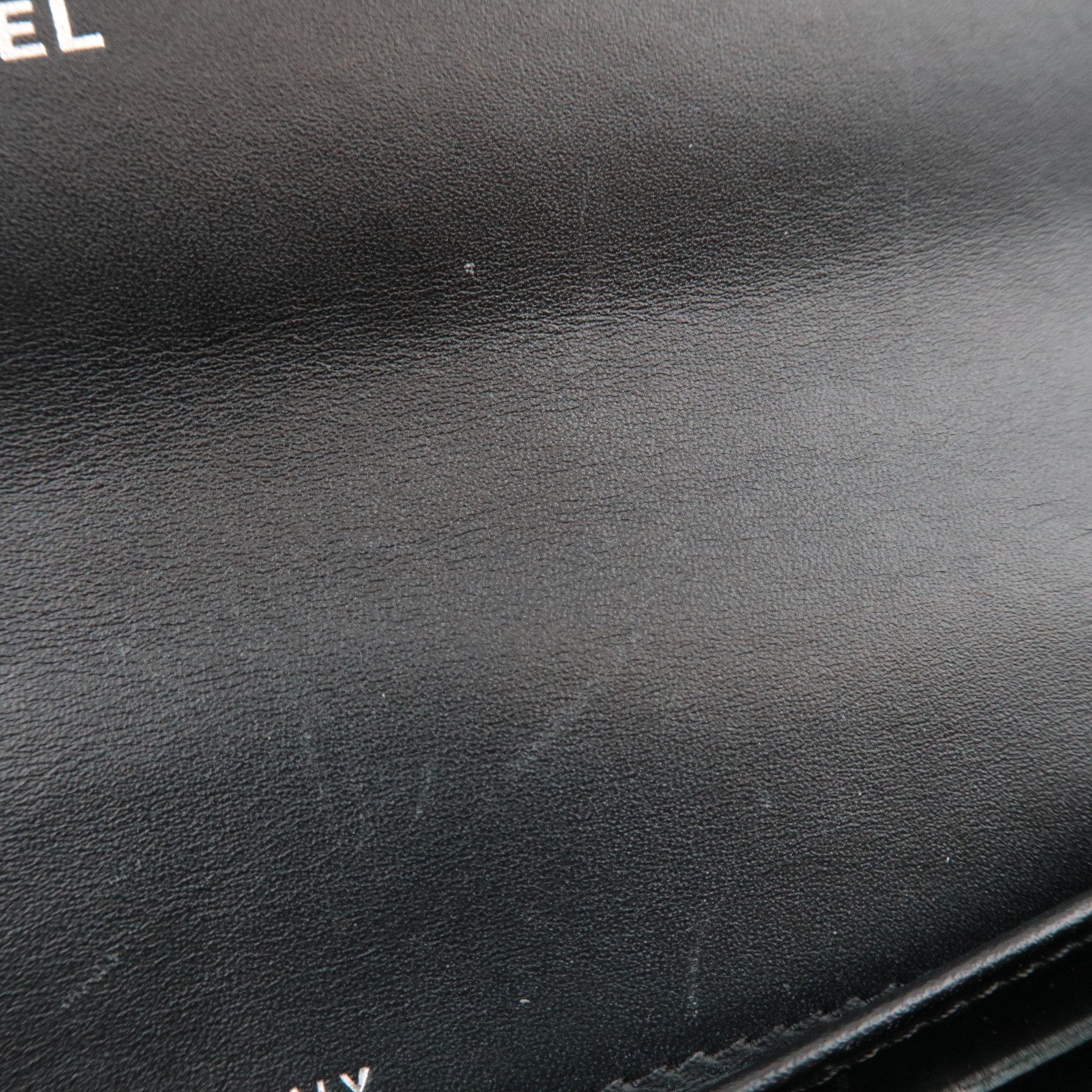 CHANEL Brilliant Matelasse Wallet Patent Leather Black 20218674