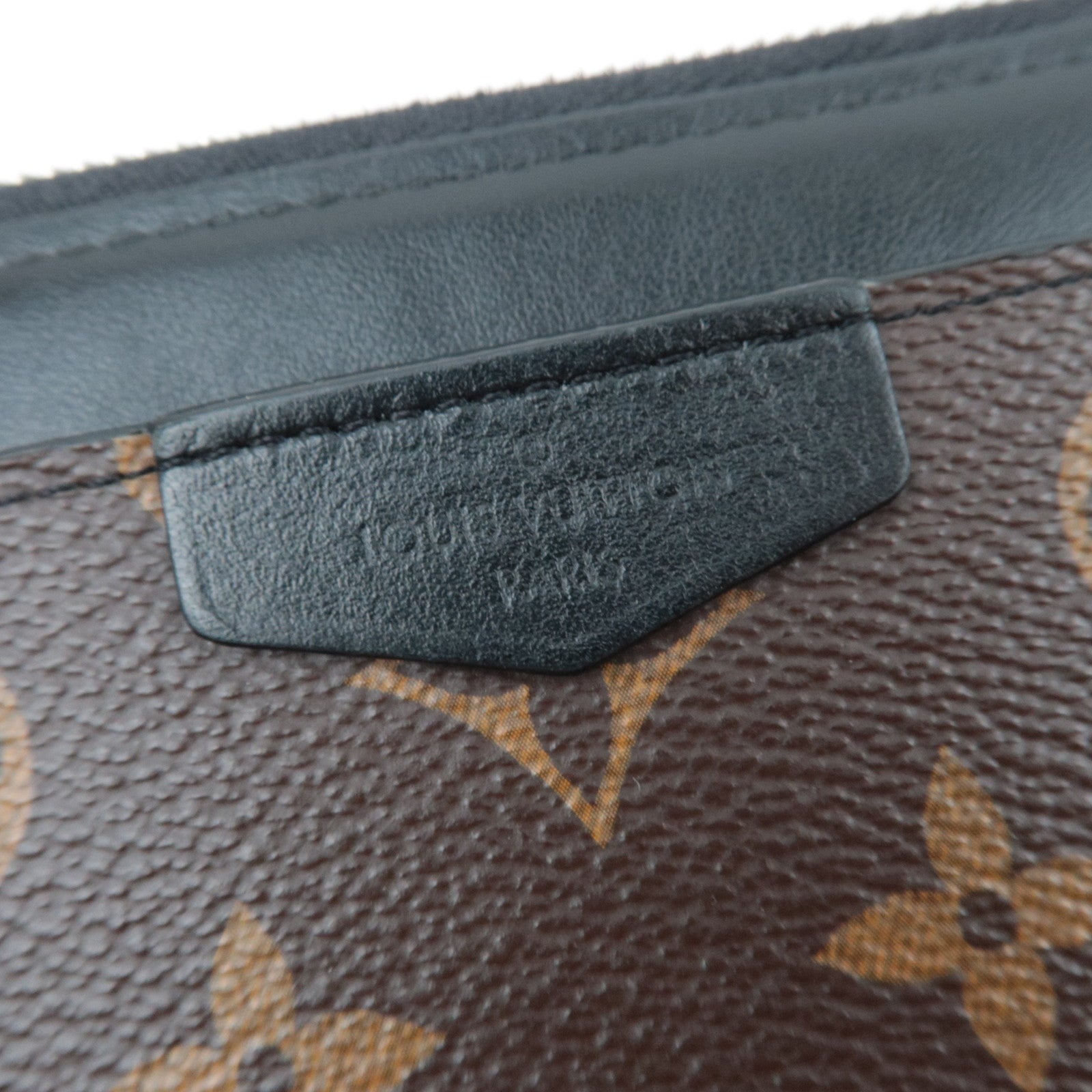 Louis Vuitton Monogram Macassar Zippy Dragonne Travel Wallet M69407