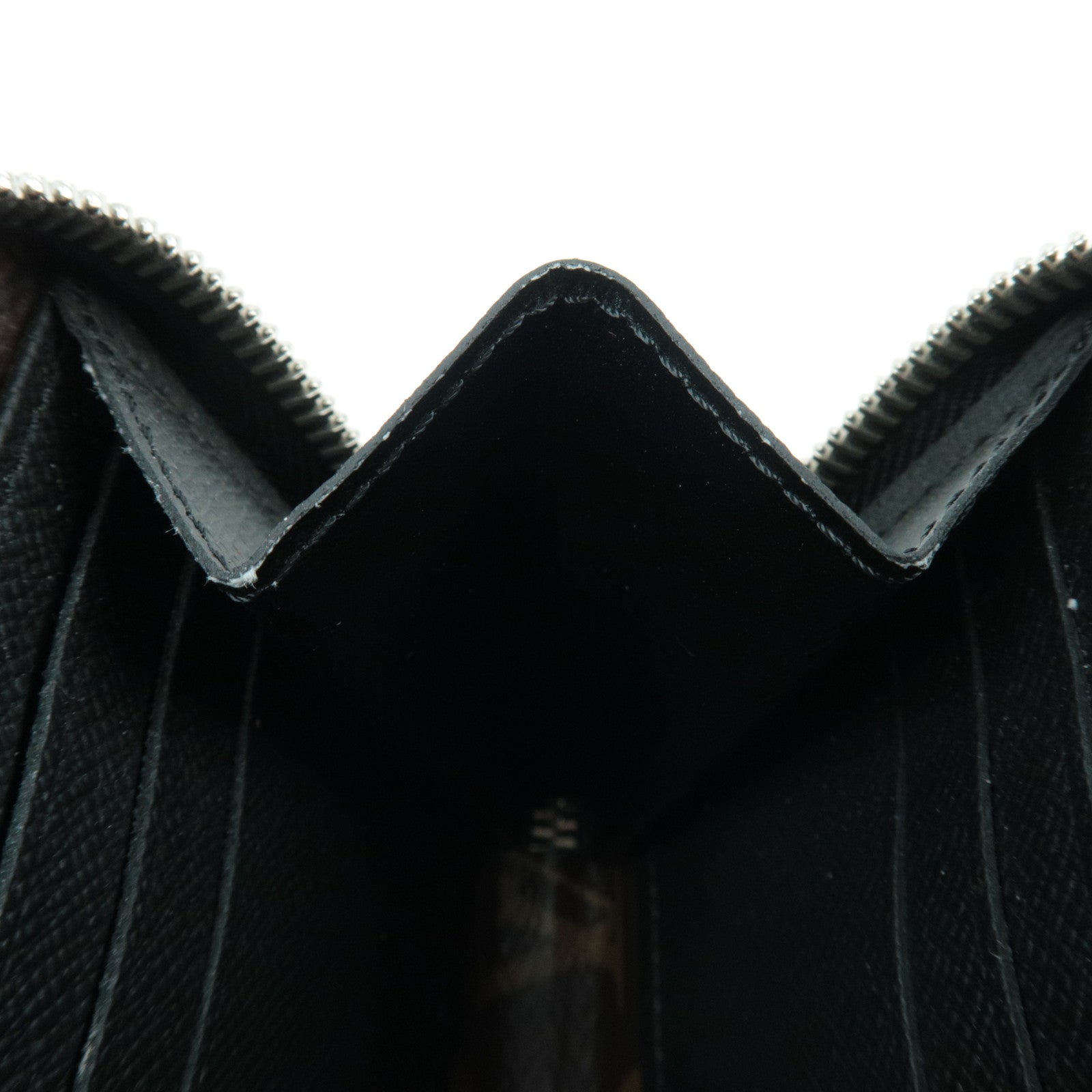 Louis Vuitton Monogram Macassar Zippy Dragonne Travel Wallet M69407