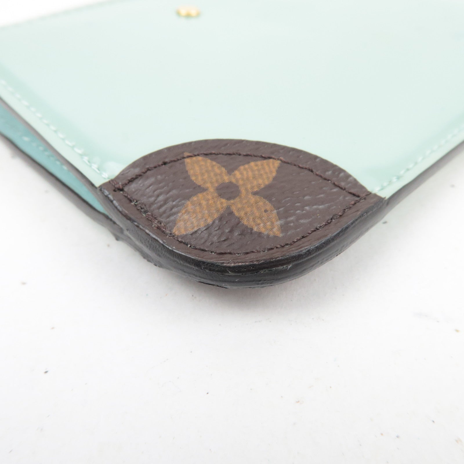 Louis Vuitton Vernis Miroir Pochette Cles Coin Case Paradiso M63854