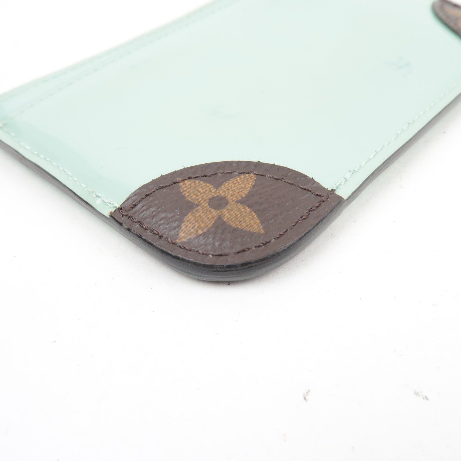 Louis Vuitton Vernis Miroir Pochette Cles Coin Case Paradiso M63854