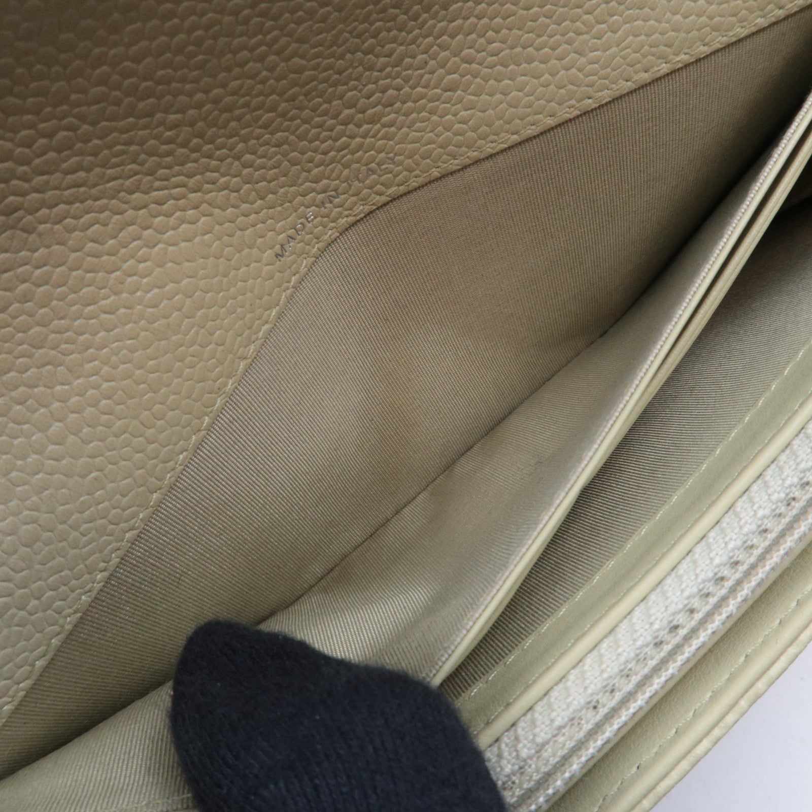 CHANEL Camellia Wallet Caviarskin Light Green 30567831