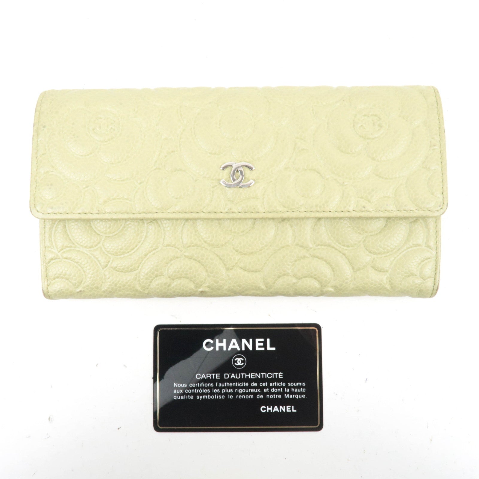 CHANEL Camellia Wallet Caviarskin Light Green 30567831