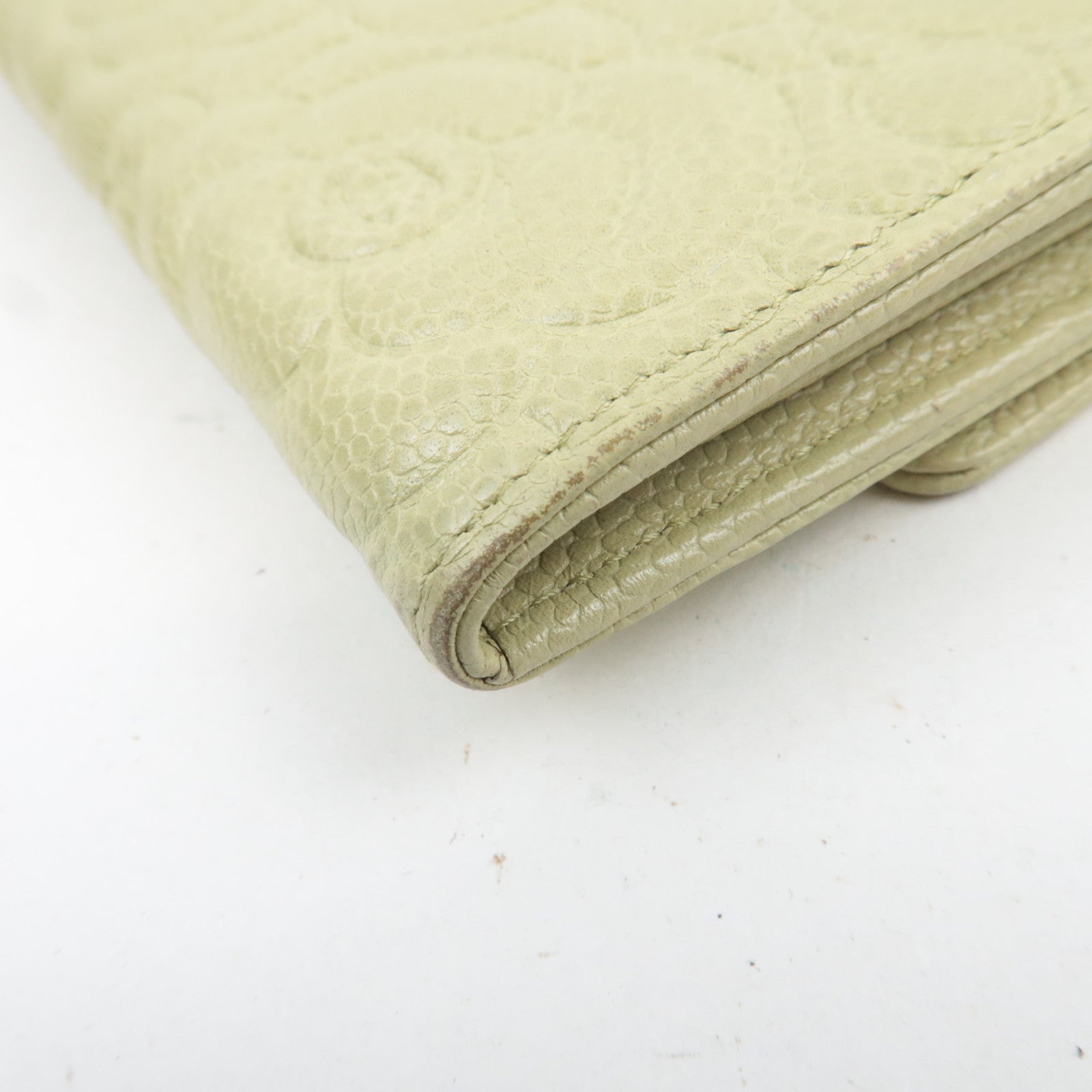 CHANEL Camellia Wallet Caviarskin Light Green 30567831