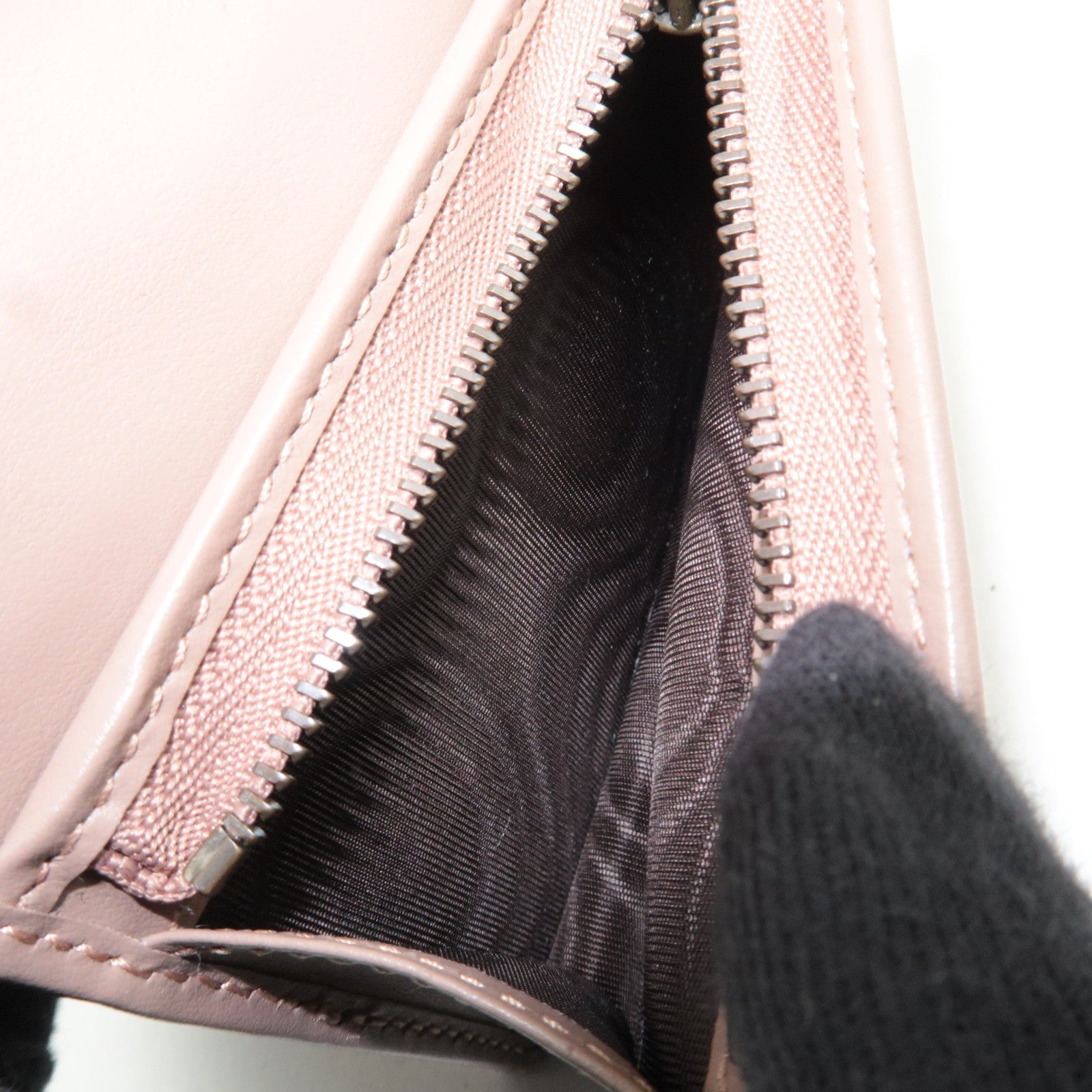 GUCCI GG Marmont Leather Wallet Greige 466492