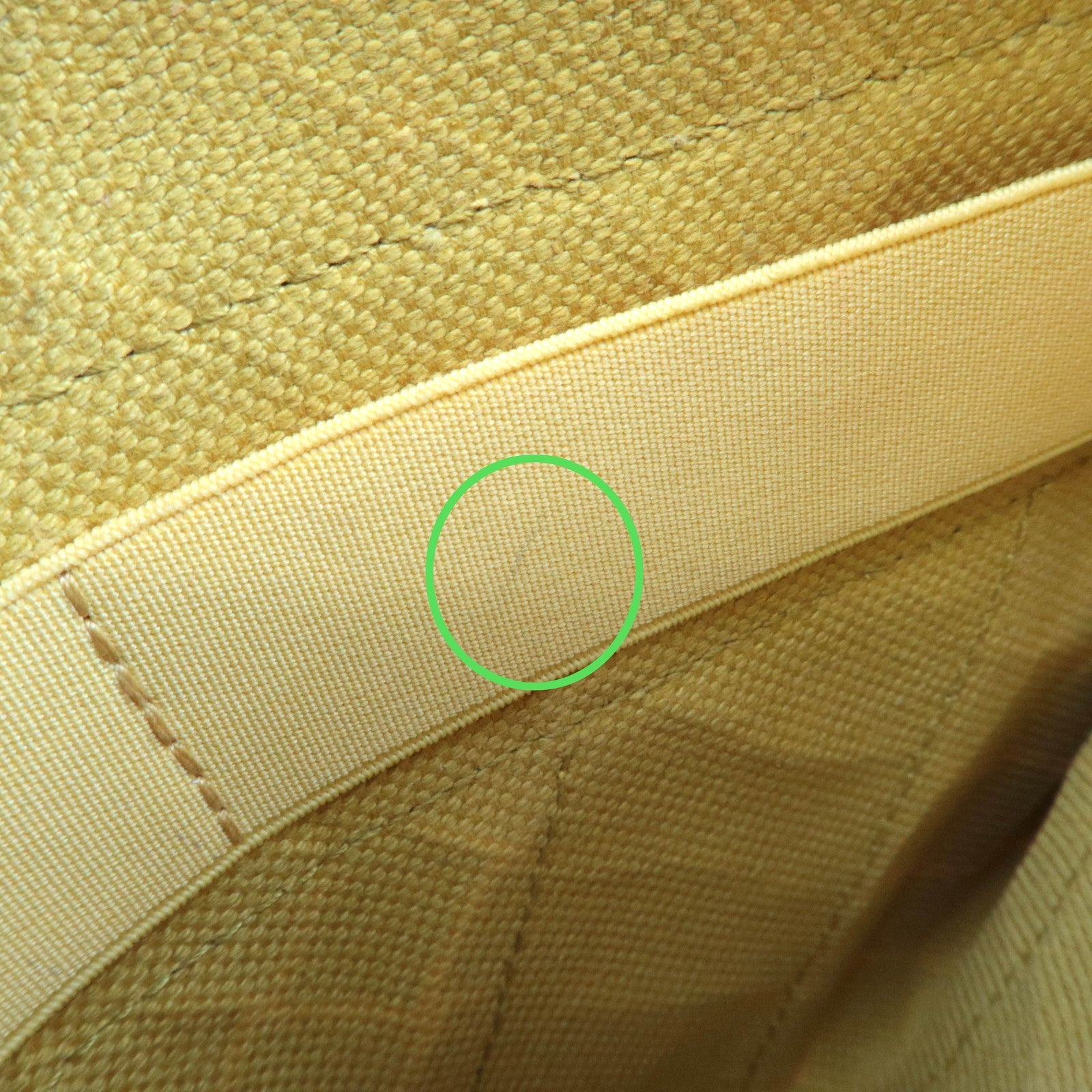 BOTTEGA VENETA Intrecciato Flat Clutch Rubber Canvas Yellow