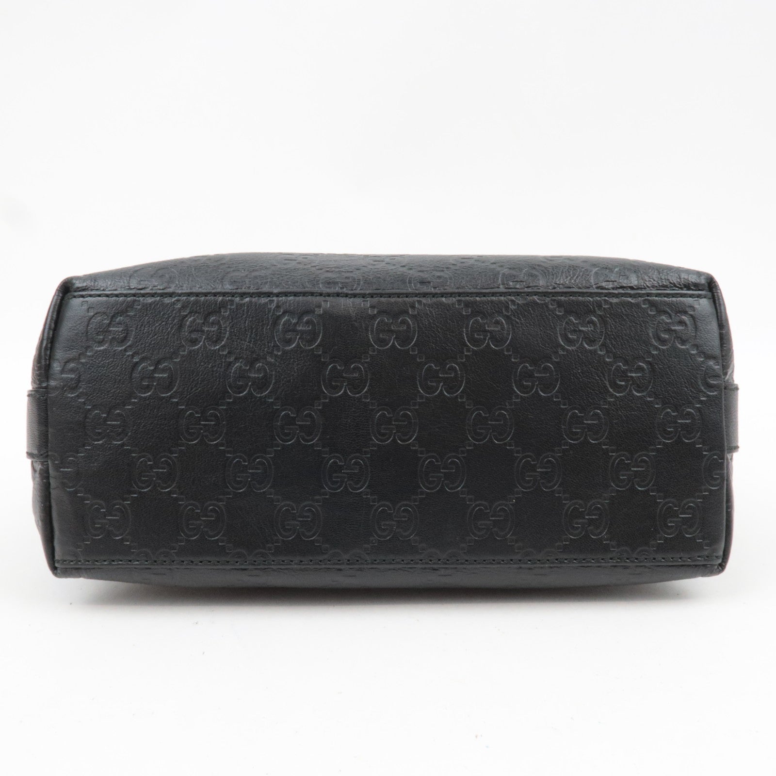 GUCCI Guccissima Leather Shoulder Bag Black 257282