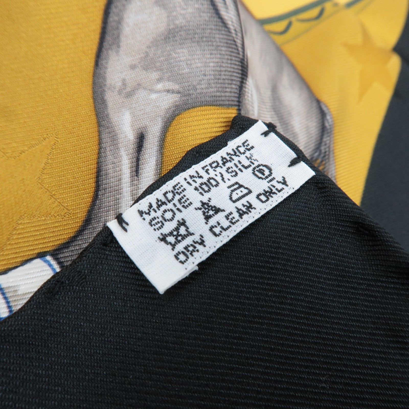 HERMES Carre 90 Scarf EN PISTE 100% Silk Gold