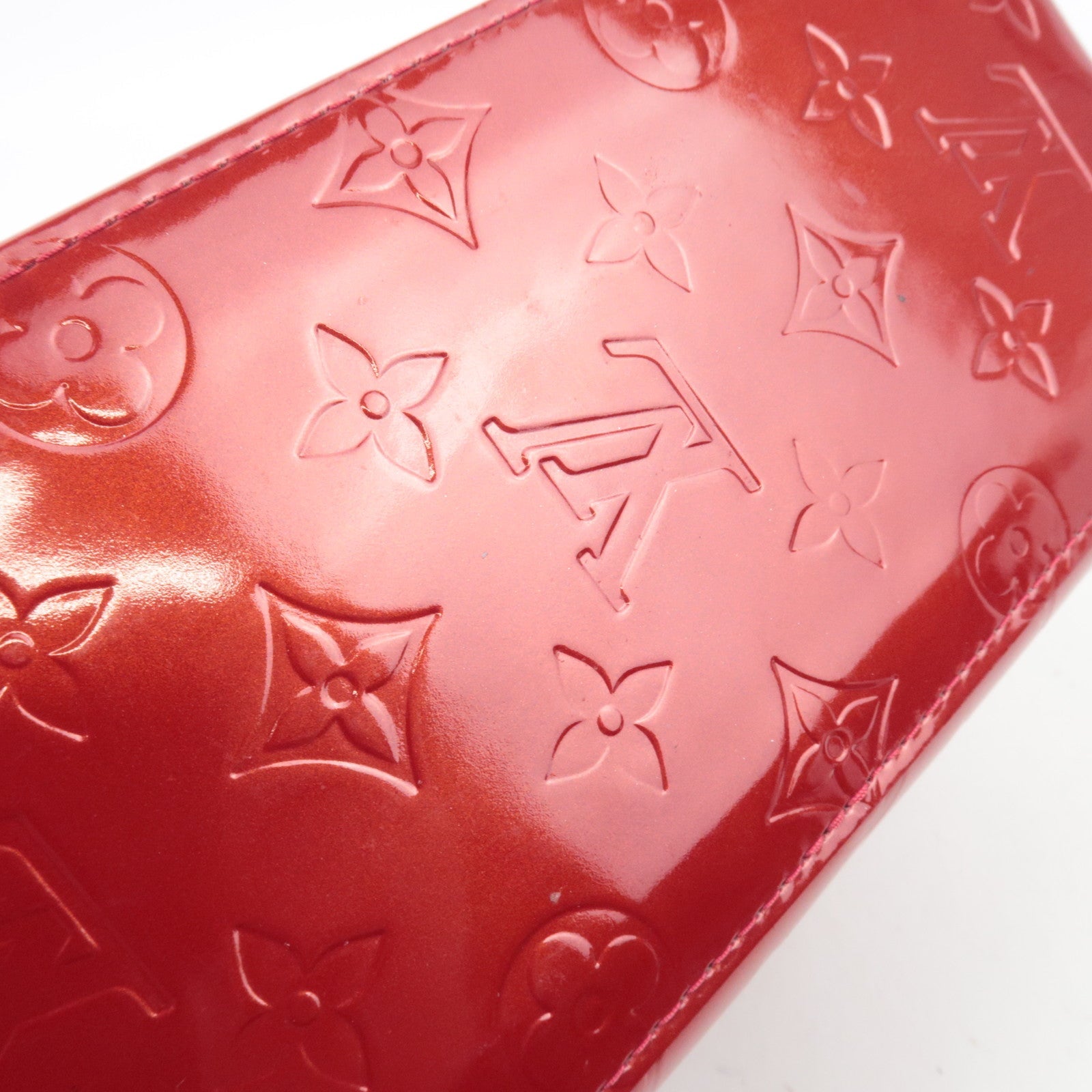 Louis Vuitton Monogram Vernis Reade PM Hand Bag Pomme D'Amour M91990