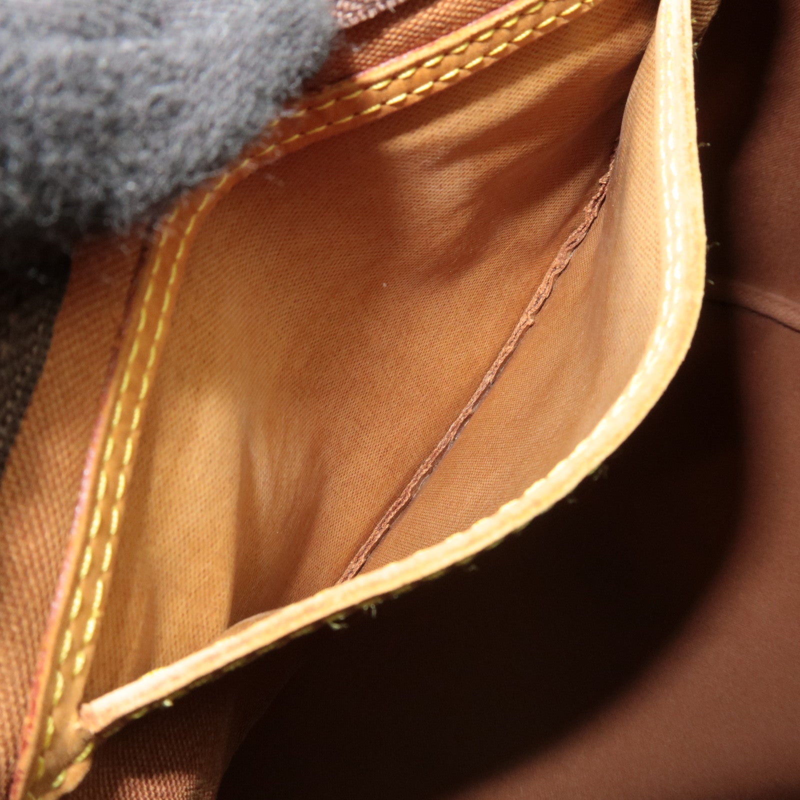 Louis Vuitton Monogram Speedy 30 Handbag M41526