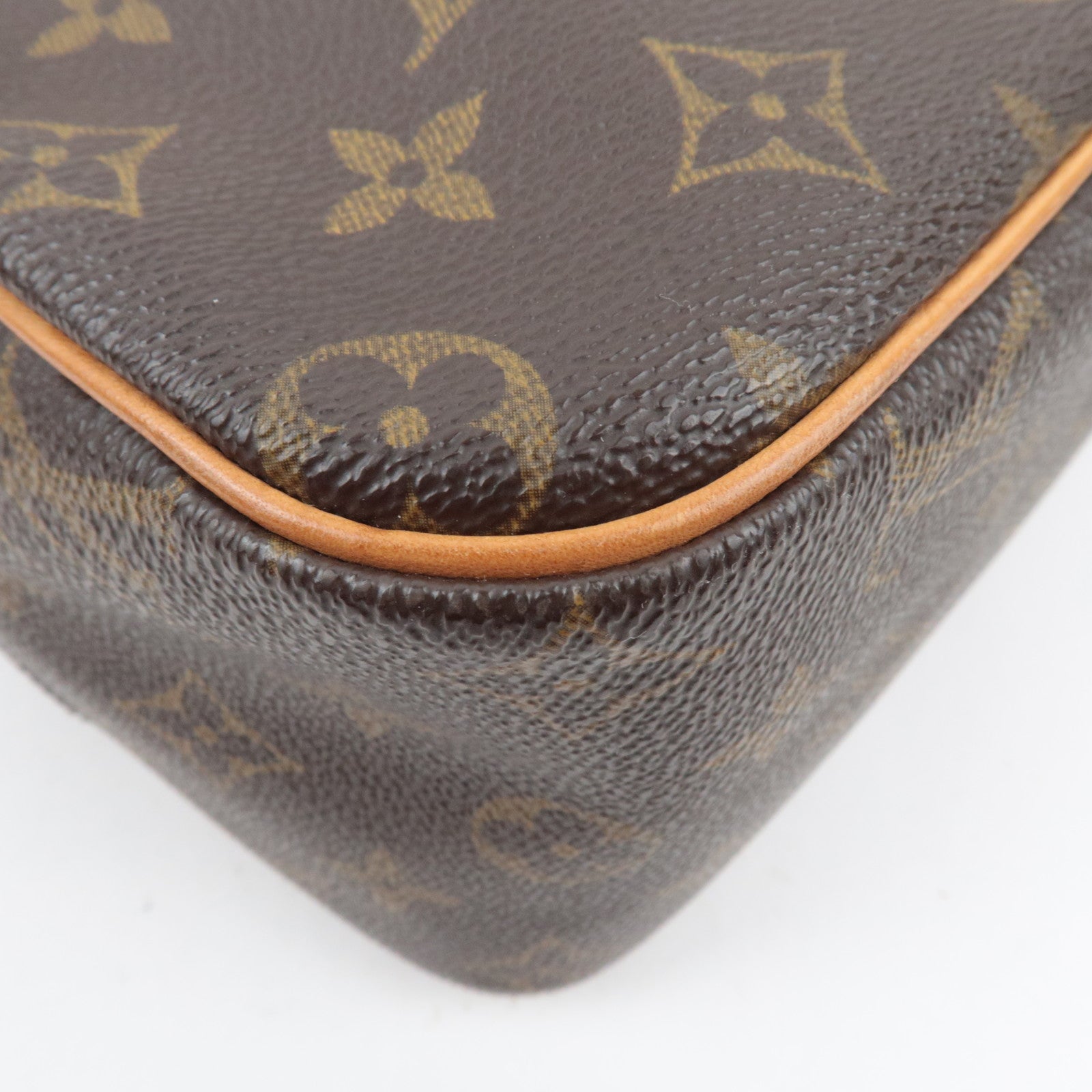 Louis Vuitton Monogram Cite MM Shoulder Bag M51182