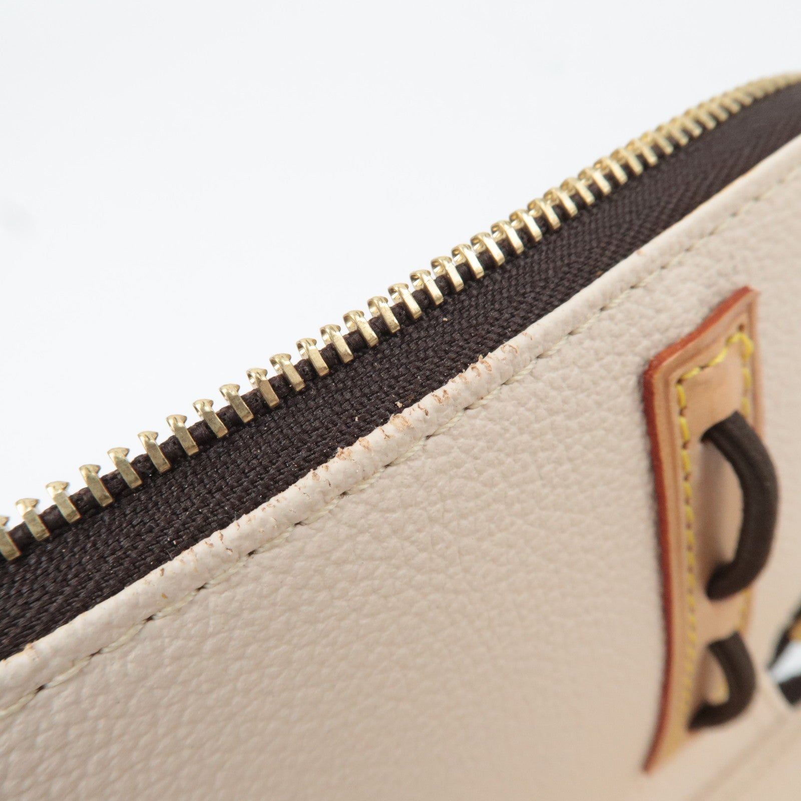 Louis Vuitton Monogram Trousse Brush PM Cosmetic Pouch M47510