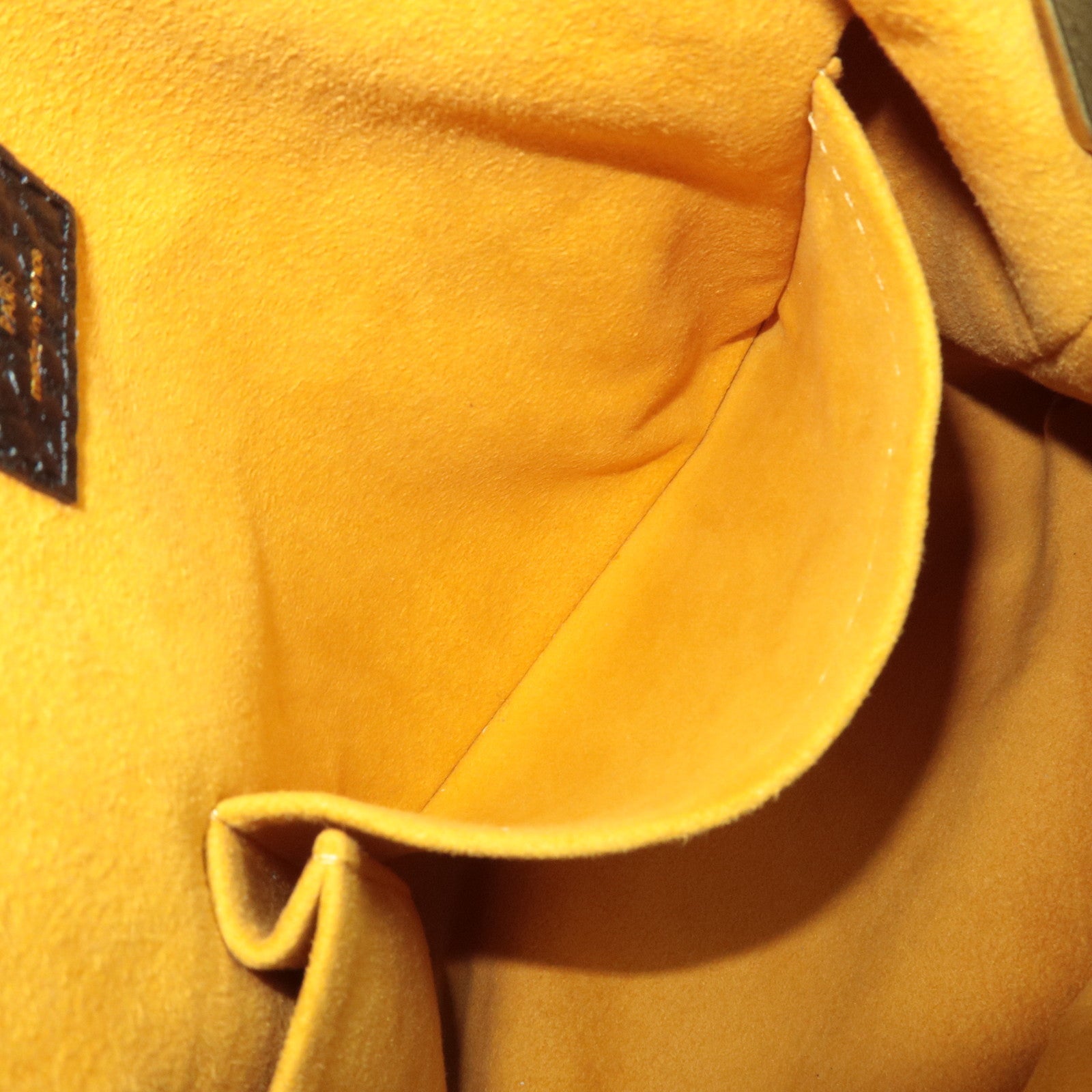 Louis Vuitton Monogram Denim Neo Cabby MM Noir M95351