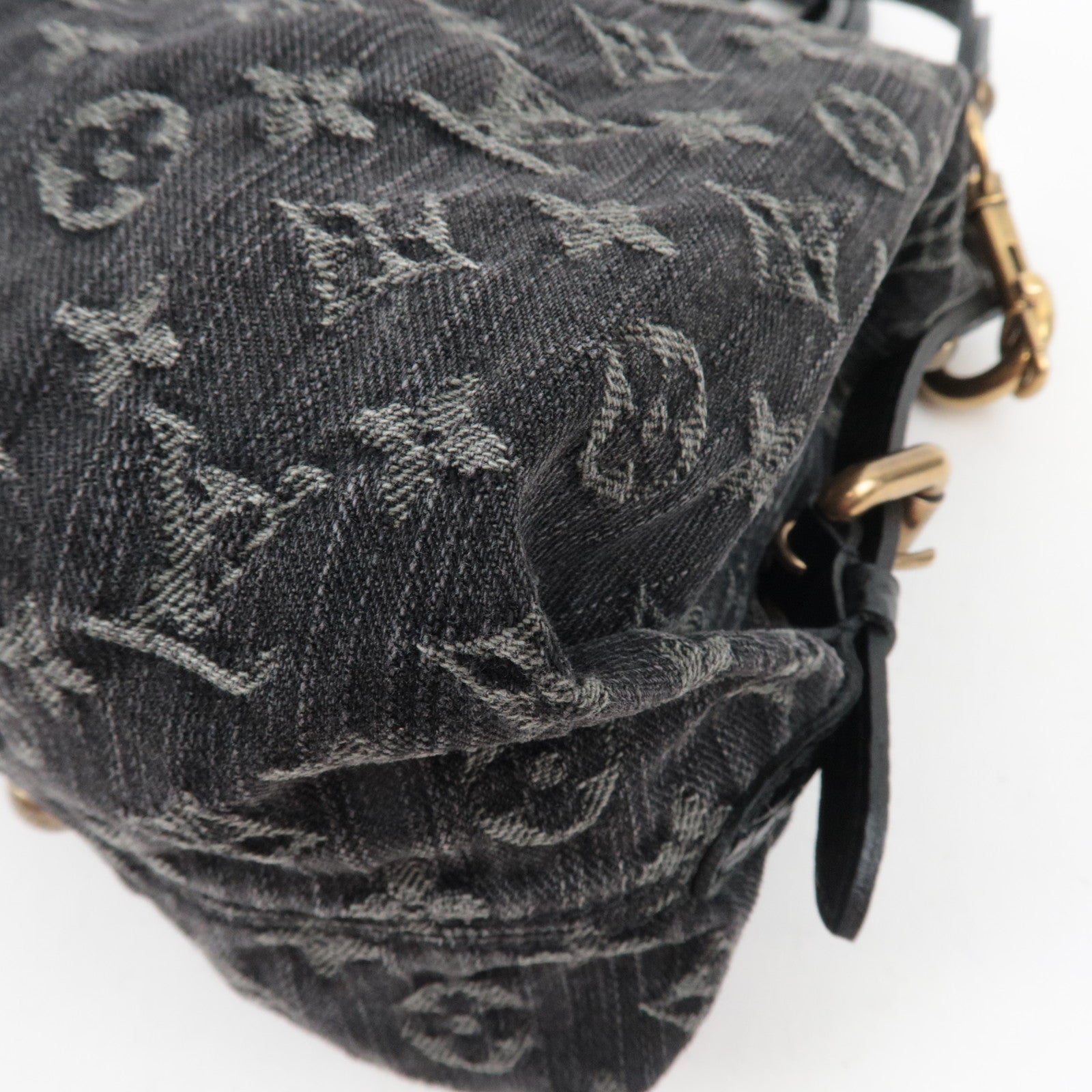 Louis Vuitton Monogram Denim Neo Cabby MM Noir M95351