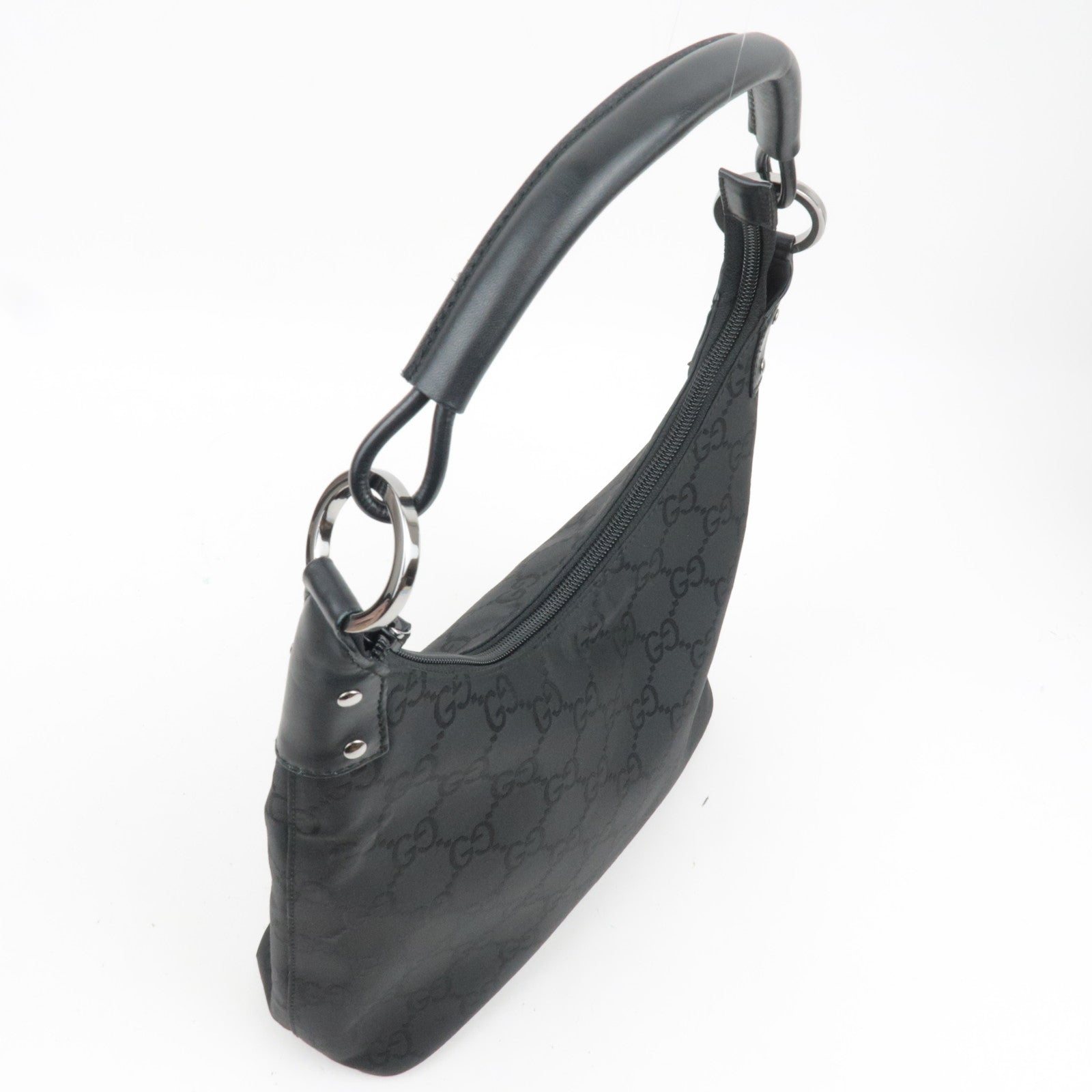 GUCCI GG Nylon Leather Shoulder Bag Black 179776