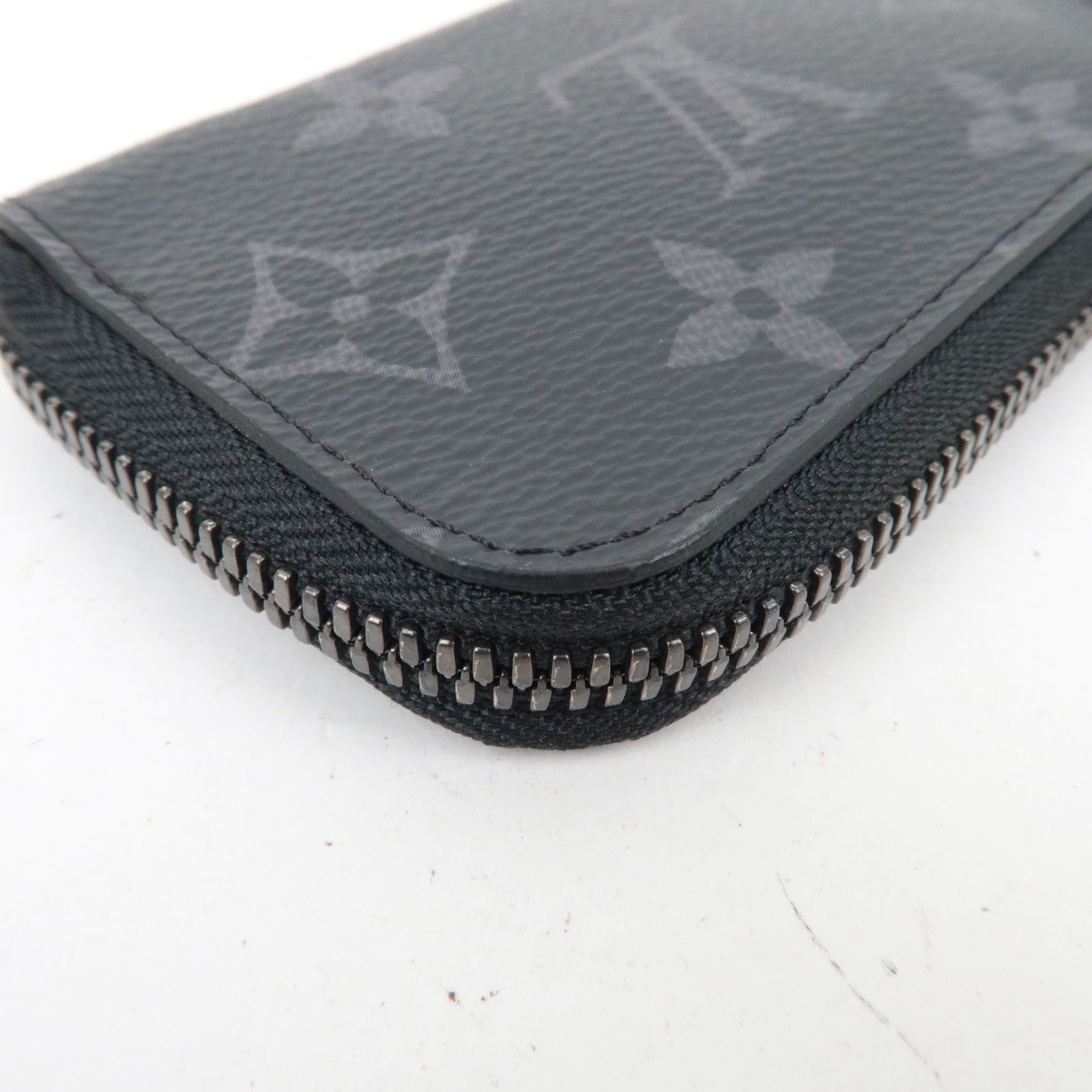Louis Vuitton Monogram Eclipse Porte Monnaie Jour Coin Case M63536
