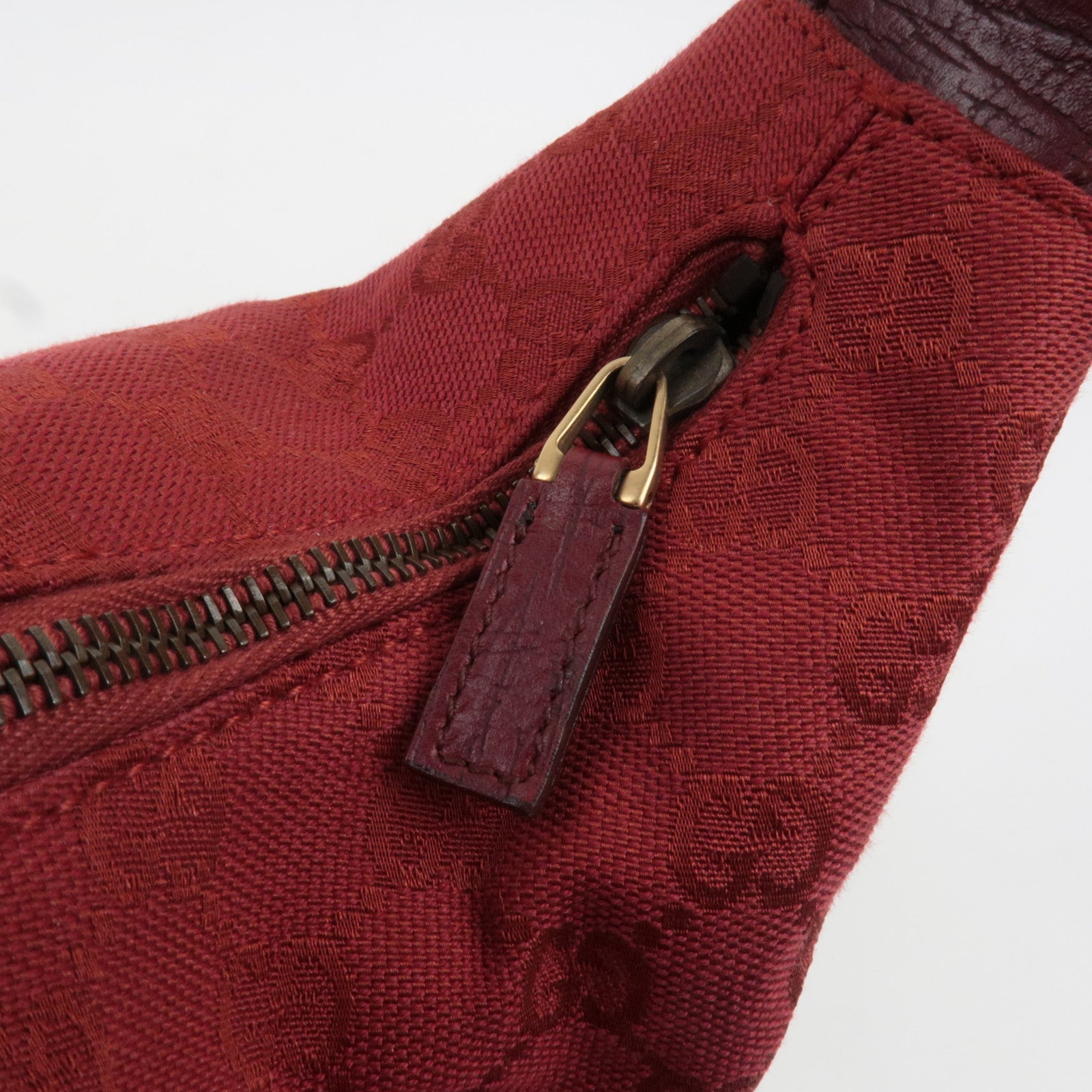 GUCCI Horsebit GG Canvas Shoulder Bag Red 115867