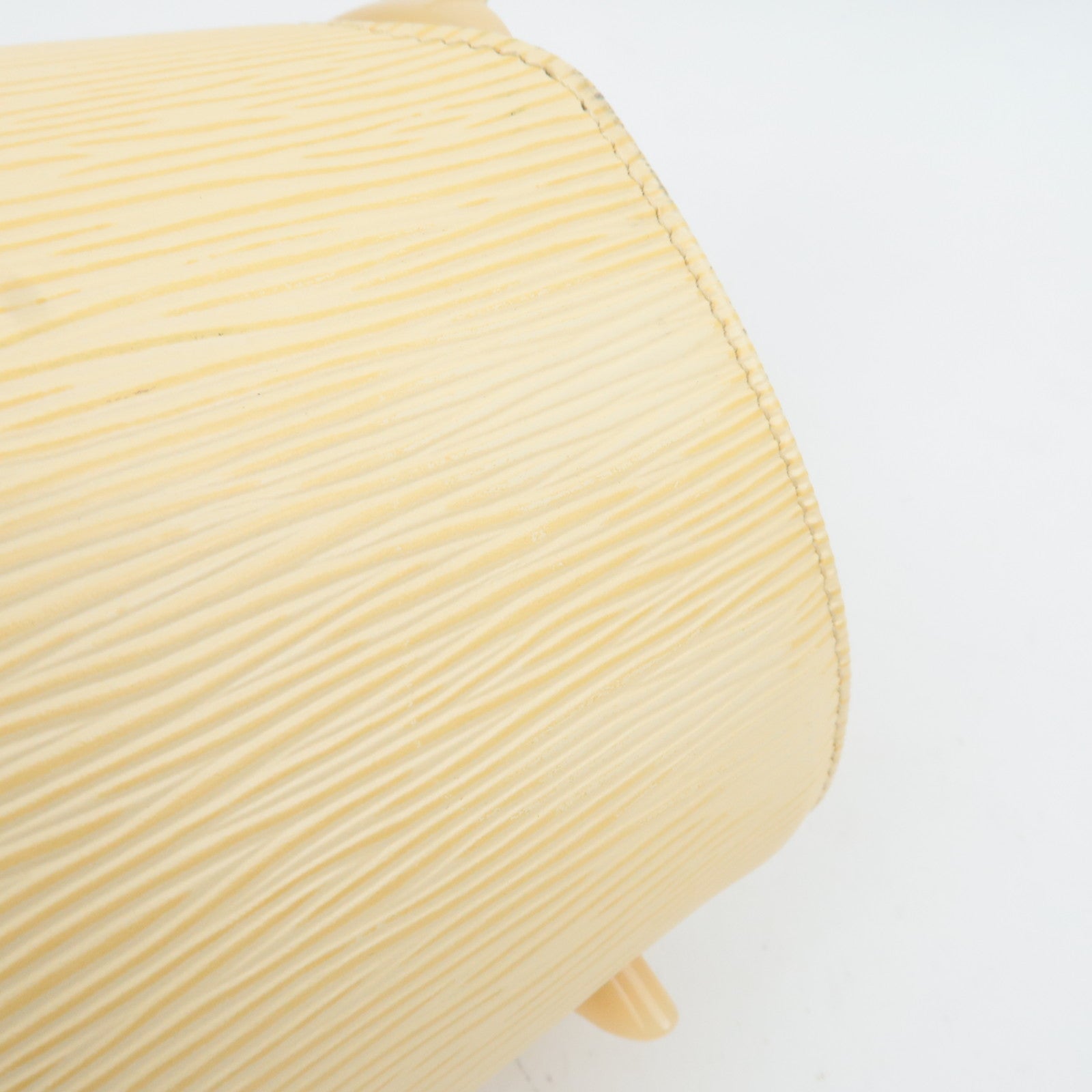 Louis Vuitton Epi Nocturne PM Shoulder Bag Vanille M5218A