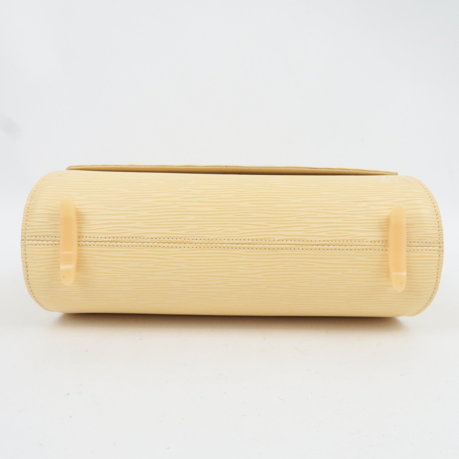 Louis Vuitton Epi Nocturne PM Shoulder Bag Vanille M5218A