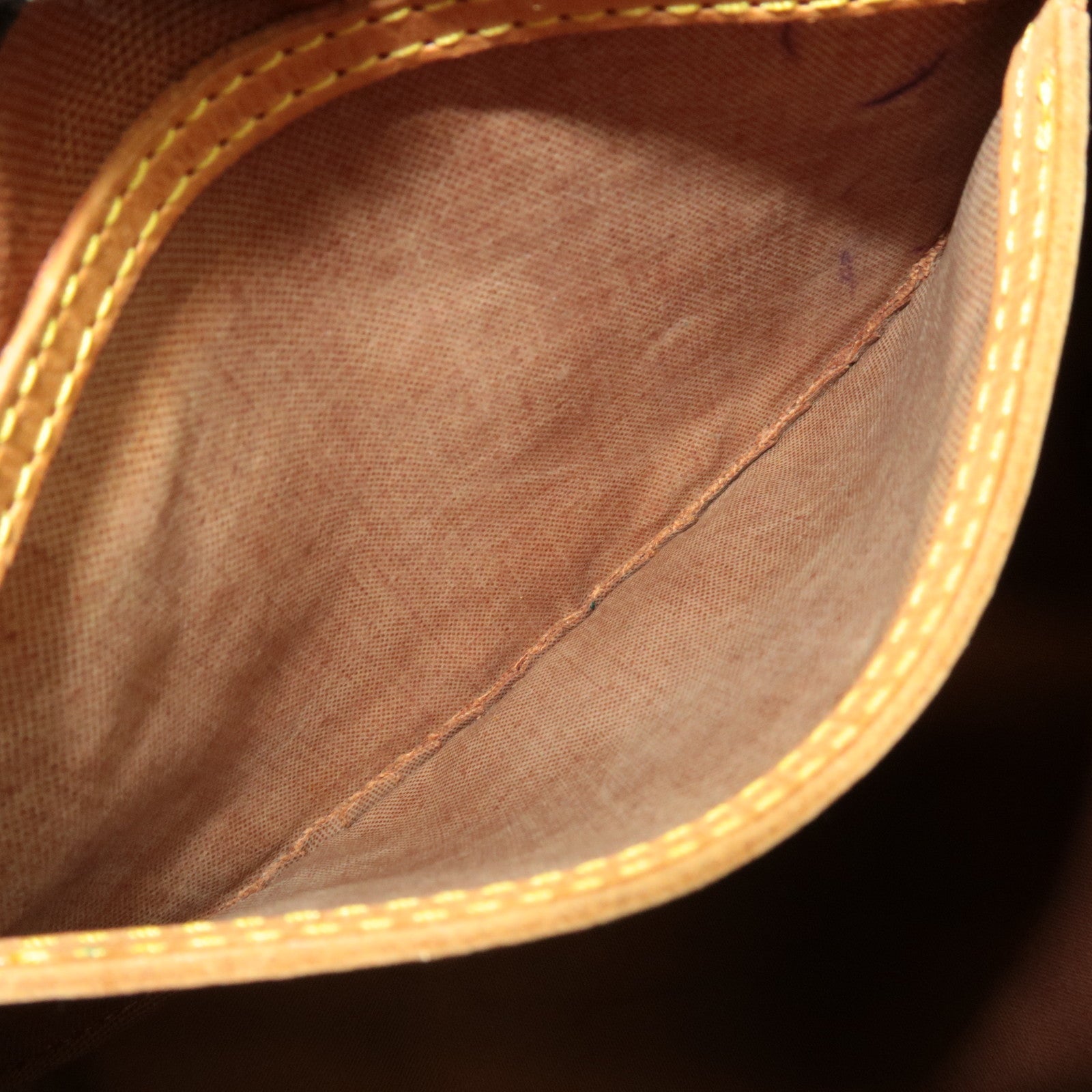 Louis Vuitton Monogram Speedy 30 Handbag M41526