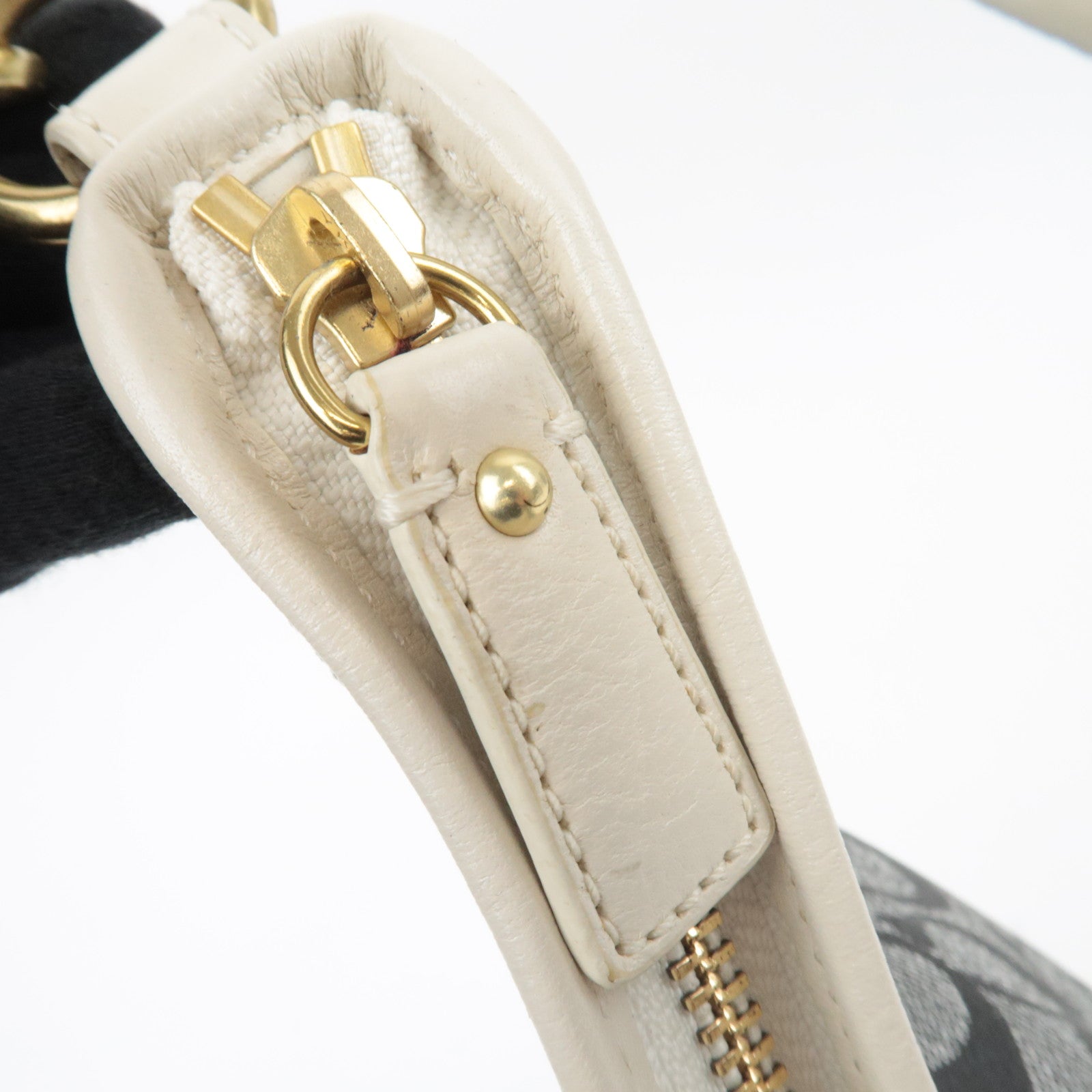 COACH Signature PVC Leather Shoulder Bag 13193 *Dust bag