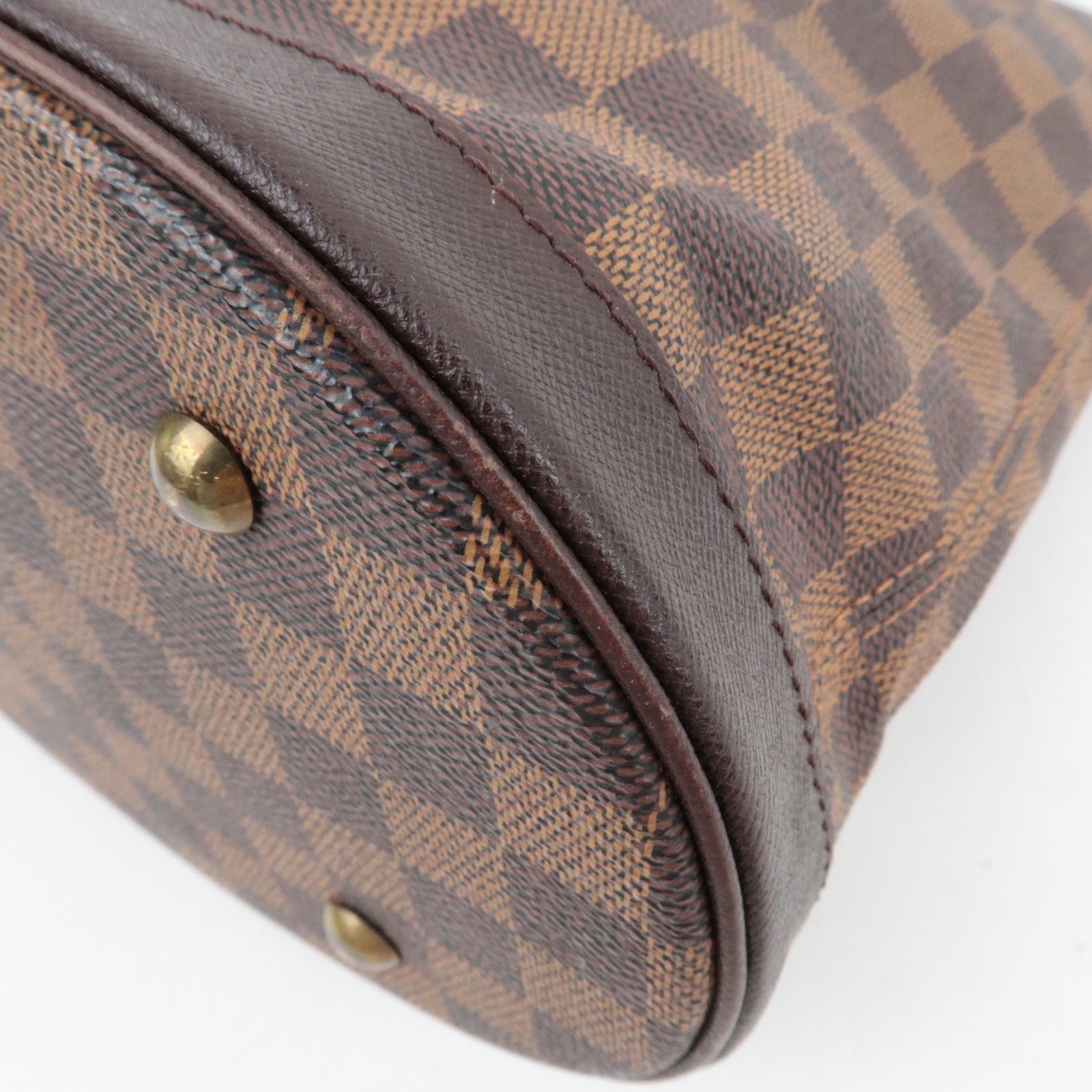 Louis Vuitton Damier Marais Shoulder Bag N42240