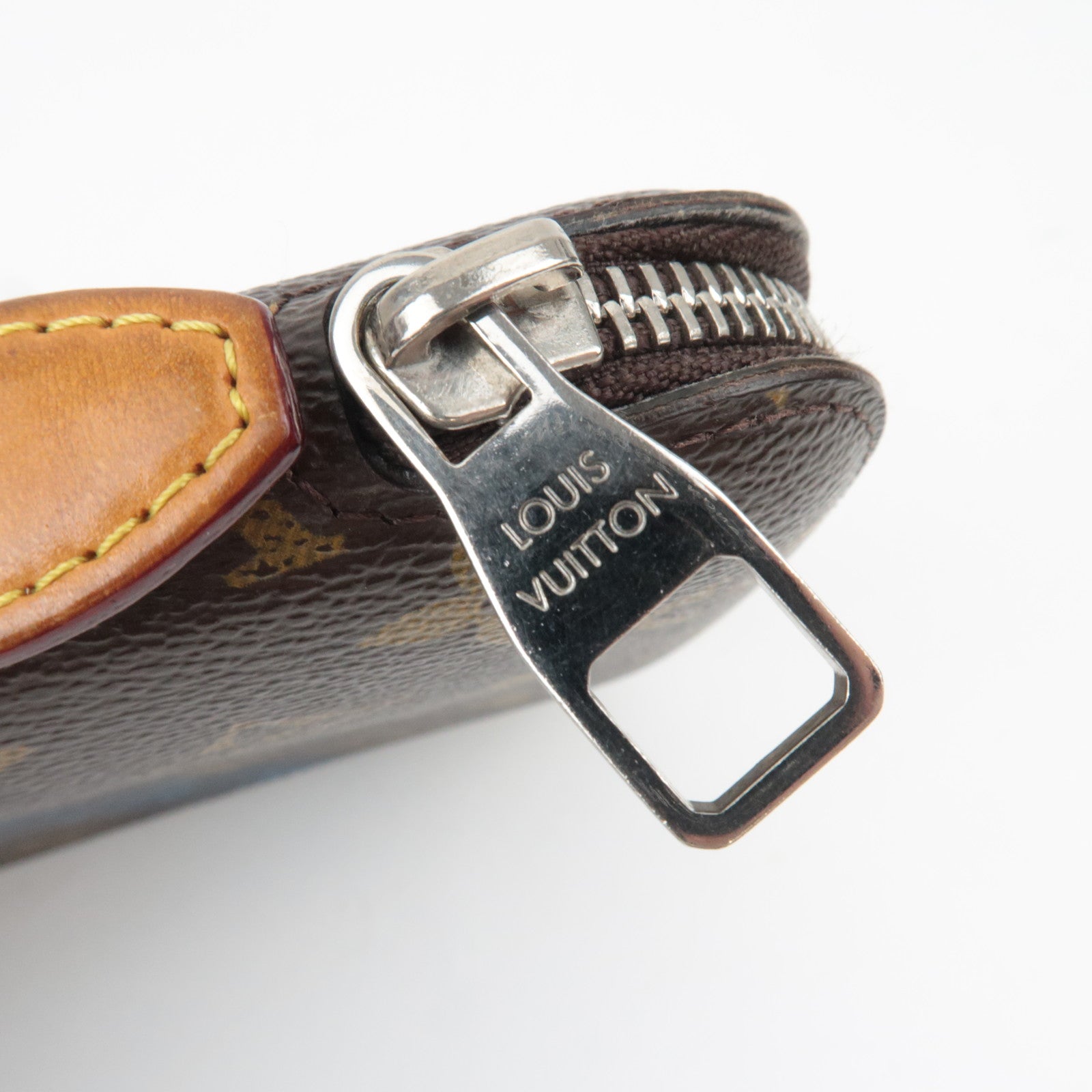 Louis Vuitton Monogram V Line Organizer Atoll Travel Wallet M61172