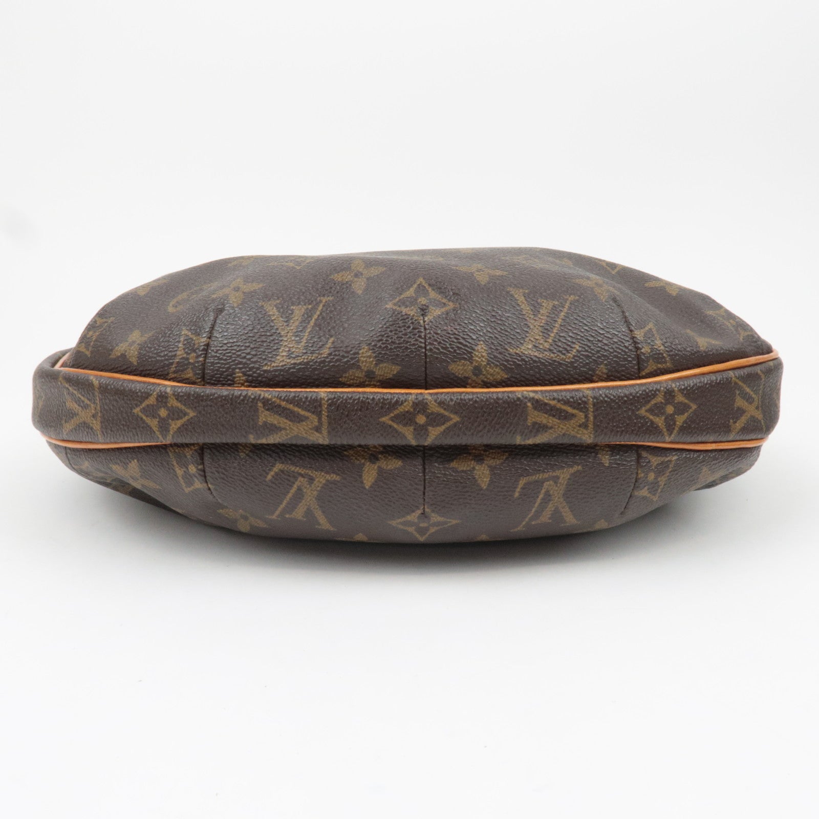 Louis Vuitton Monogram Croissant MM M51512
