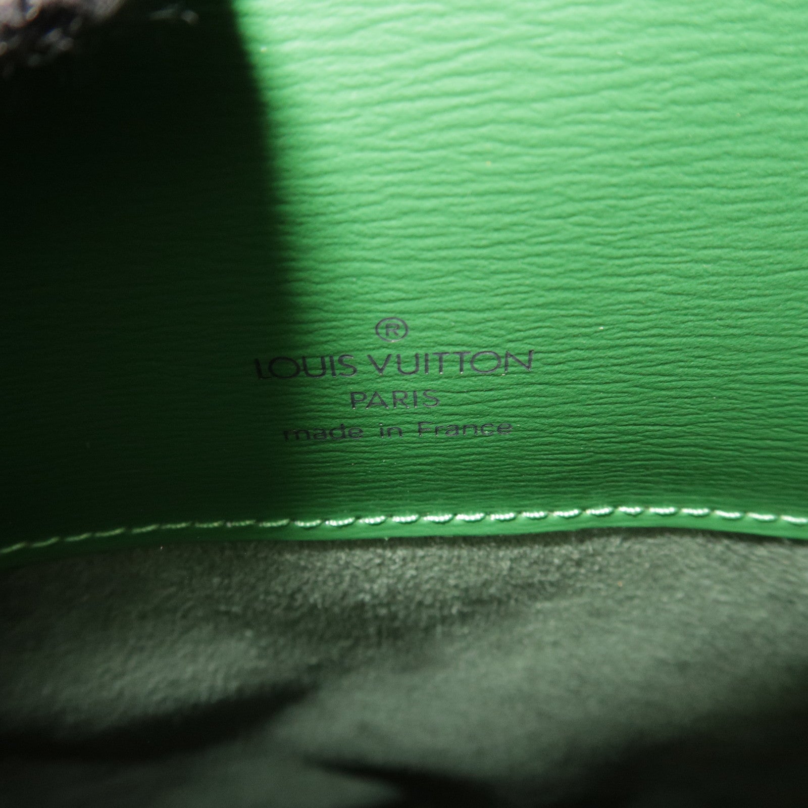 Louis Vuitton Epi Cluny Shoulder Bag Borneo Green M52254