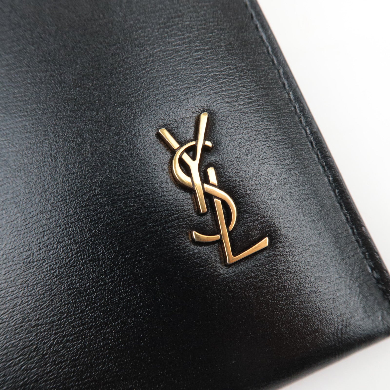 SAINT LAURENT Leather Clutch Bag Black 607779