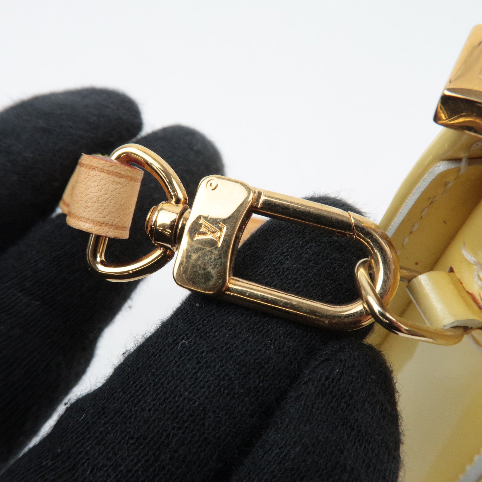 Louis Vuitton Monogram Vernis Lexington Handbag Perle M91345