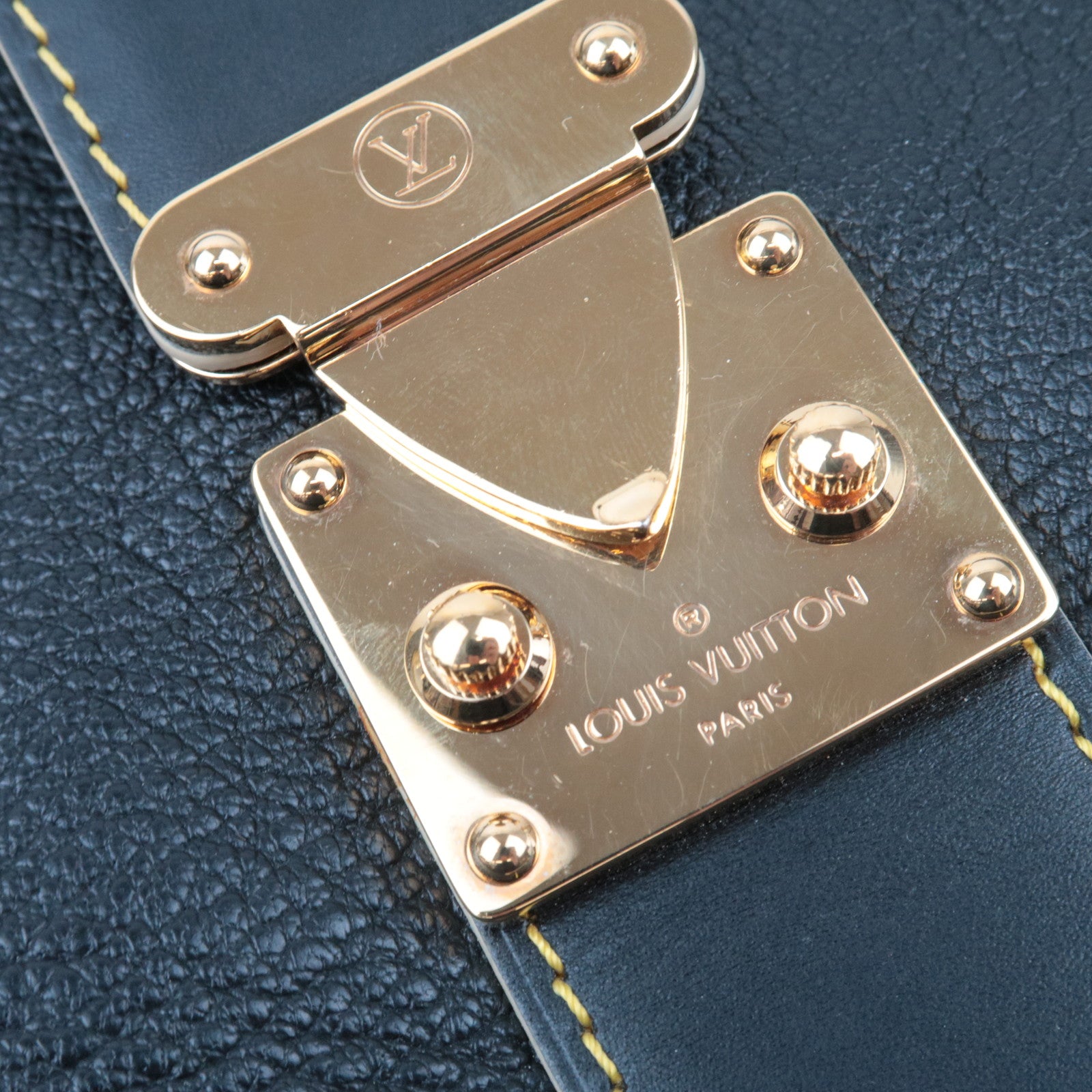 Louis Vuitton Suhali Angenieux PM Handbag Noir M91805