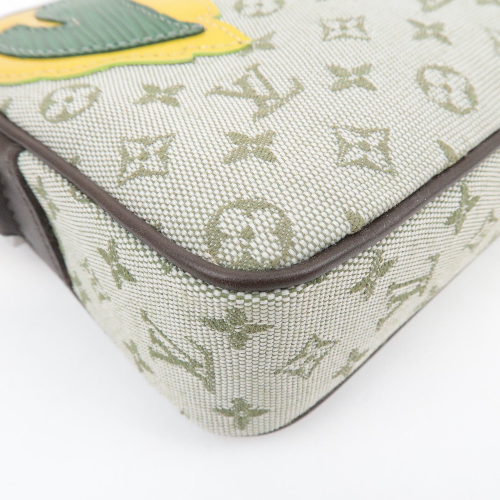 Louis Vuitton Monogram Mini Conte De Fee Pochette Fairytale Shoulder Bag Khaki M92274
