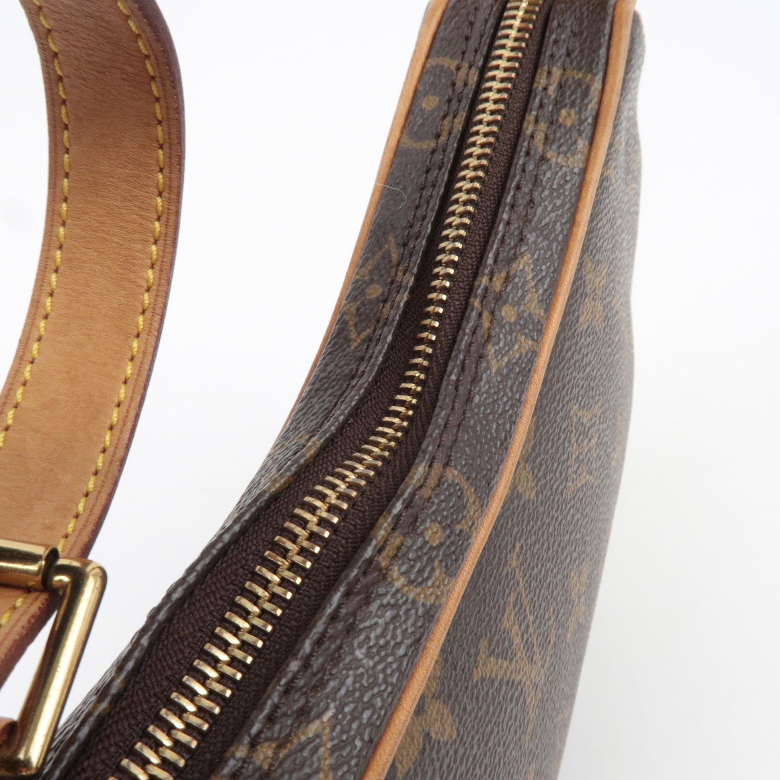 Louis Vuitton Monogram Pochette Croissant Shoulder bag M51510