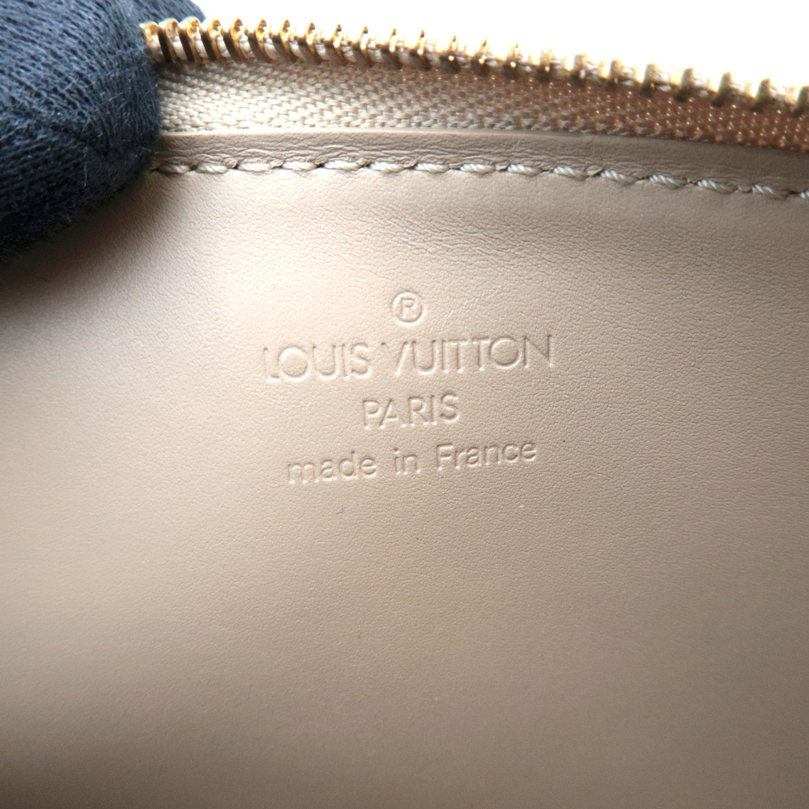 Louis Vuitton Monogram Vernis Lexington Handbag M91010