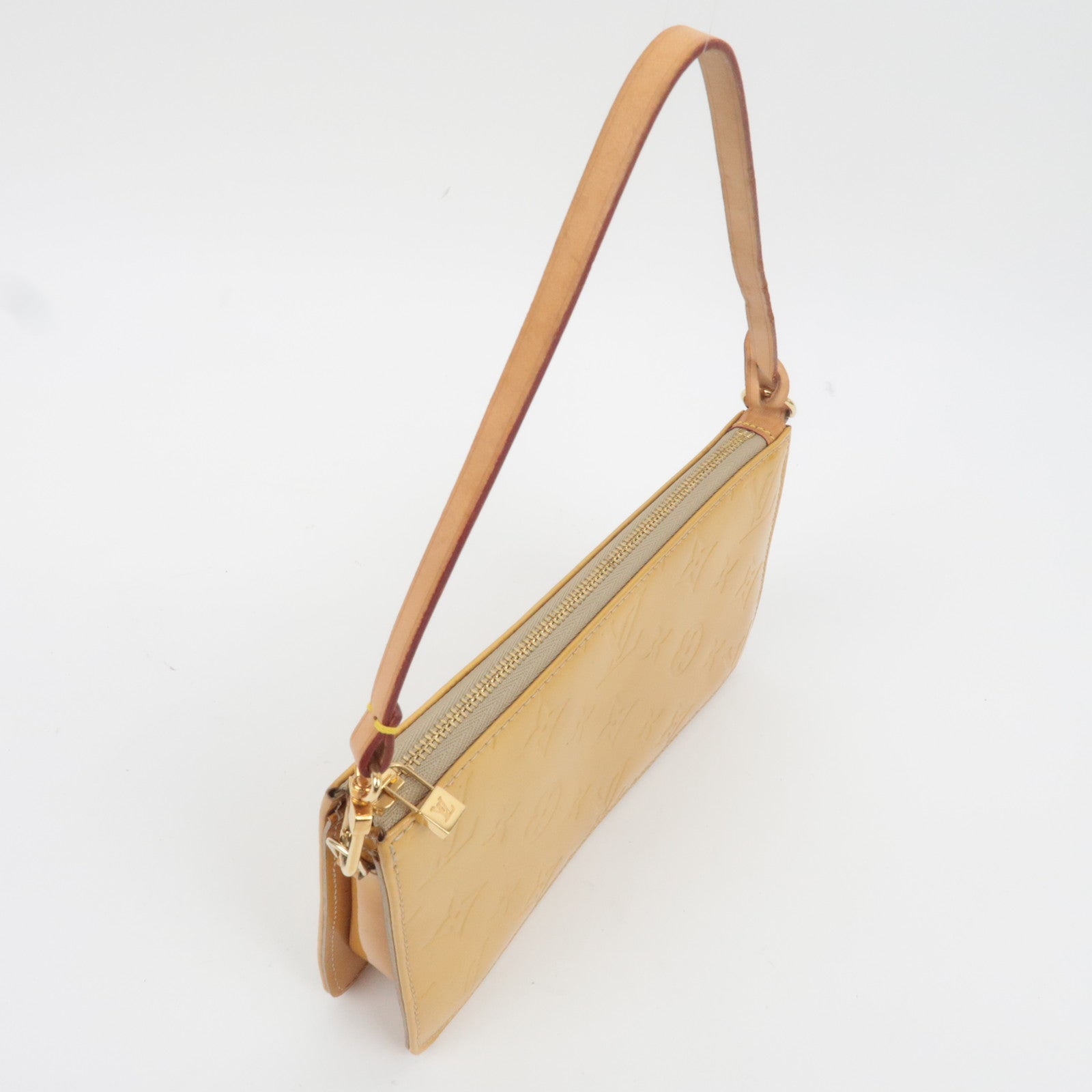 Louis Vuitton Monogram Vernis Lexington Handbag M91010