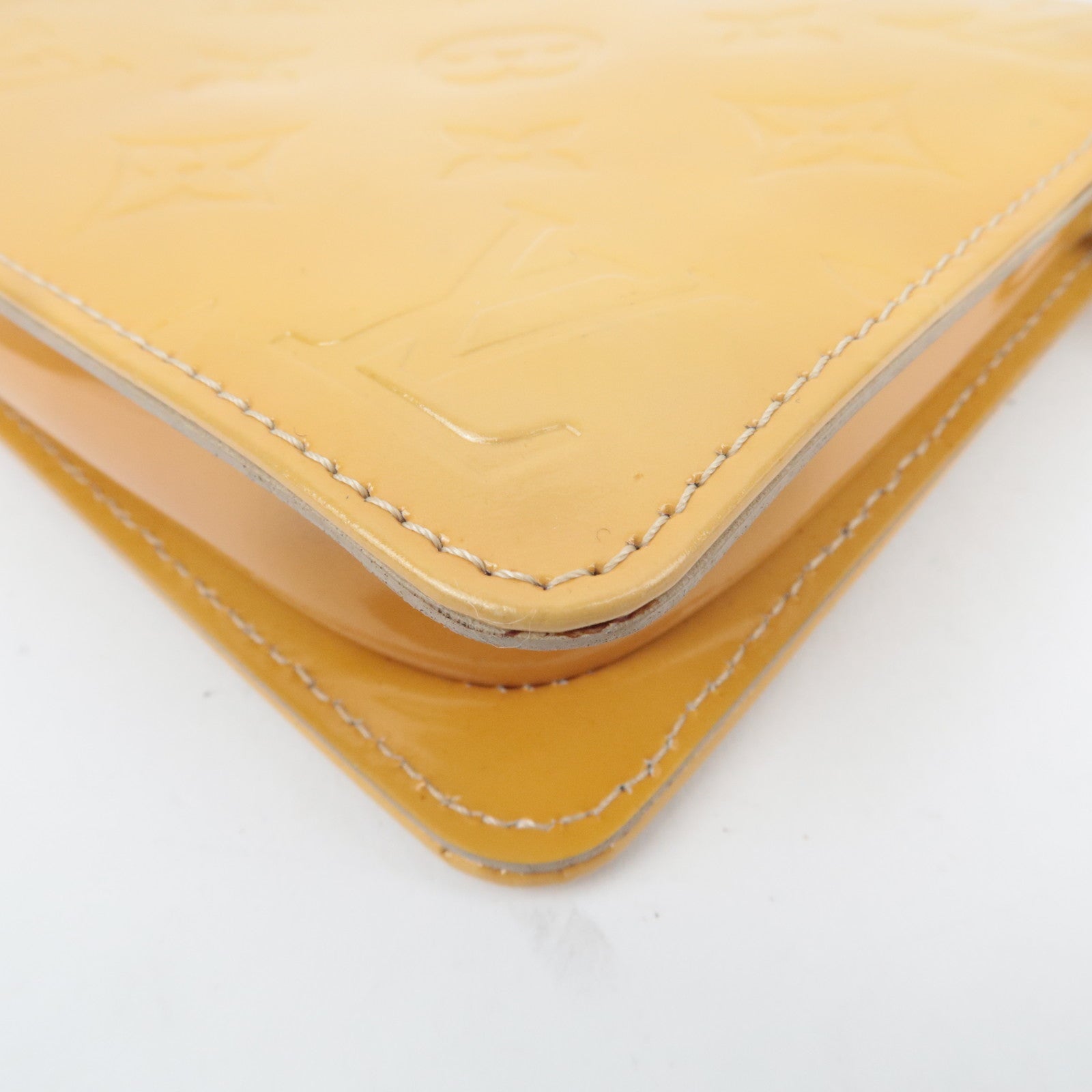 Louis Vuitton Monogram Vernis Lexington Handbag M91010