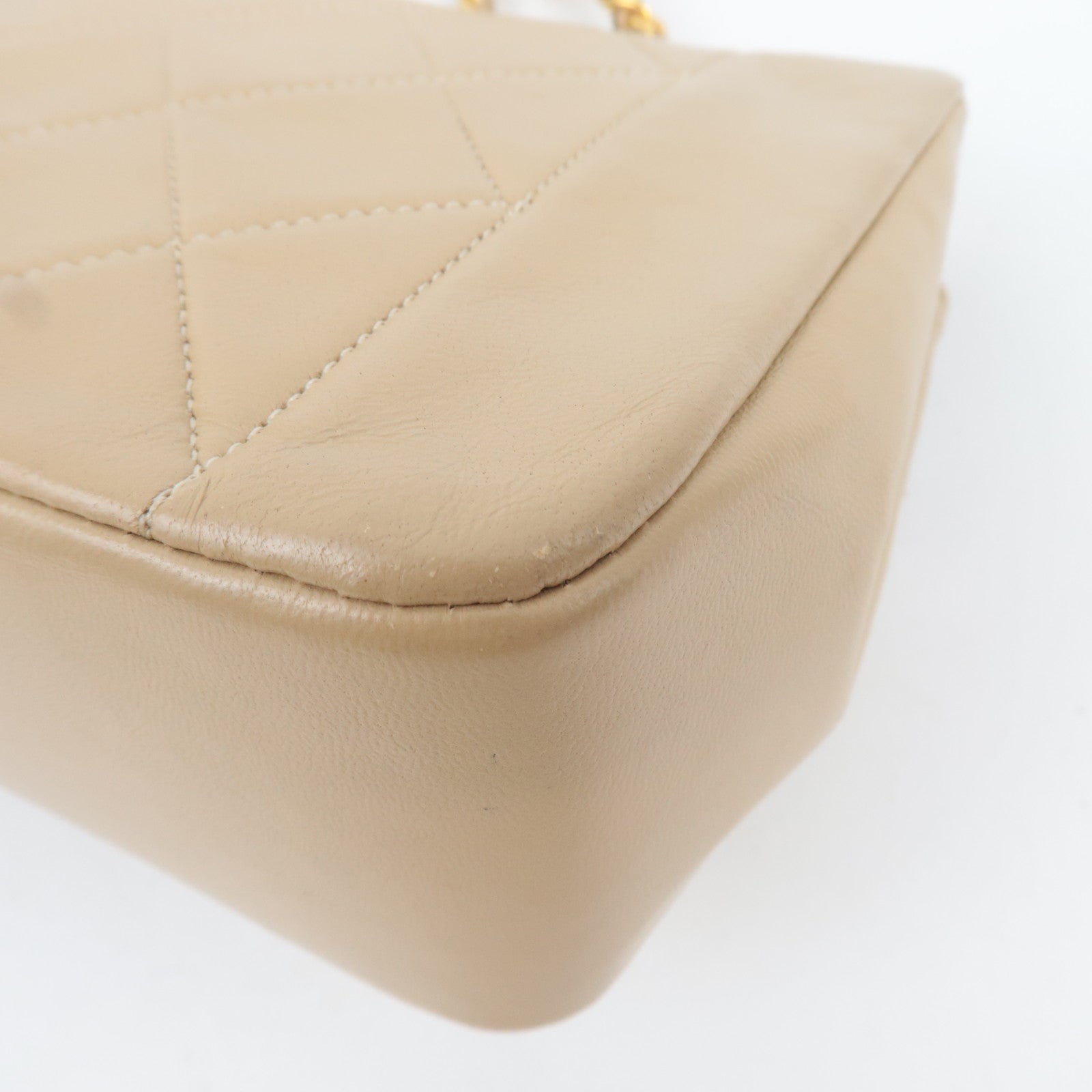 CHANEL Diana Matelasse Lambskin Chain Shoulder Bag Beige