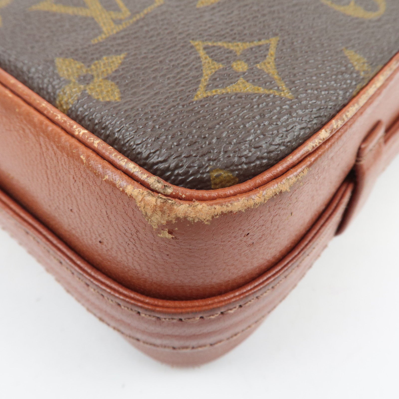 Louis Vuitton Monogram Sac Bandouliere 30 Shoulder Bag M51364