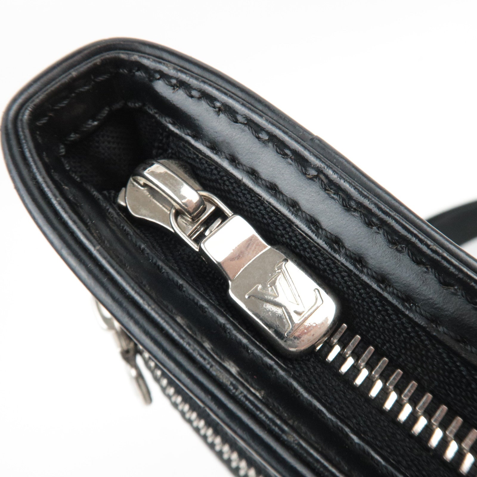 Louis Vuitton Damier Graphite Thomas Shoulder Bag N58028
