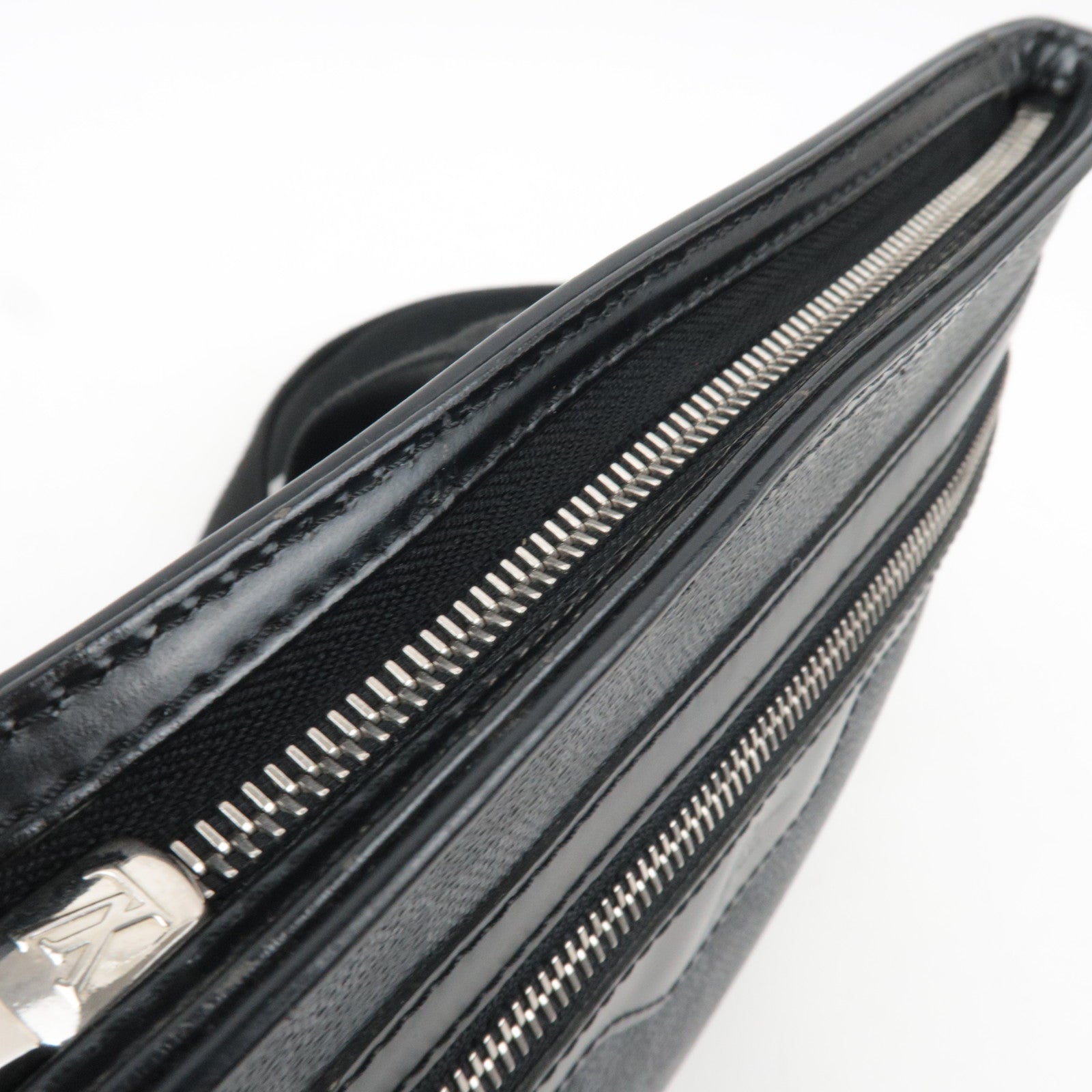 Louis Vuitton Damier Graphite Thomas Shoulder Bag N58028